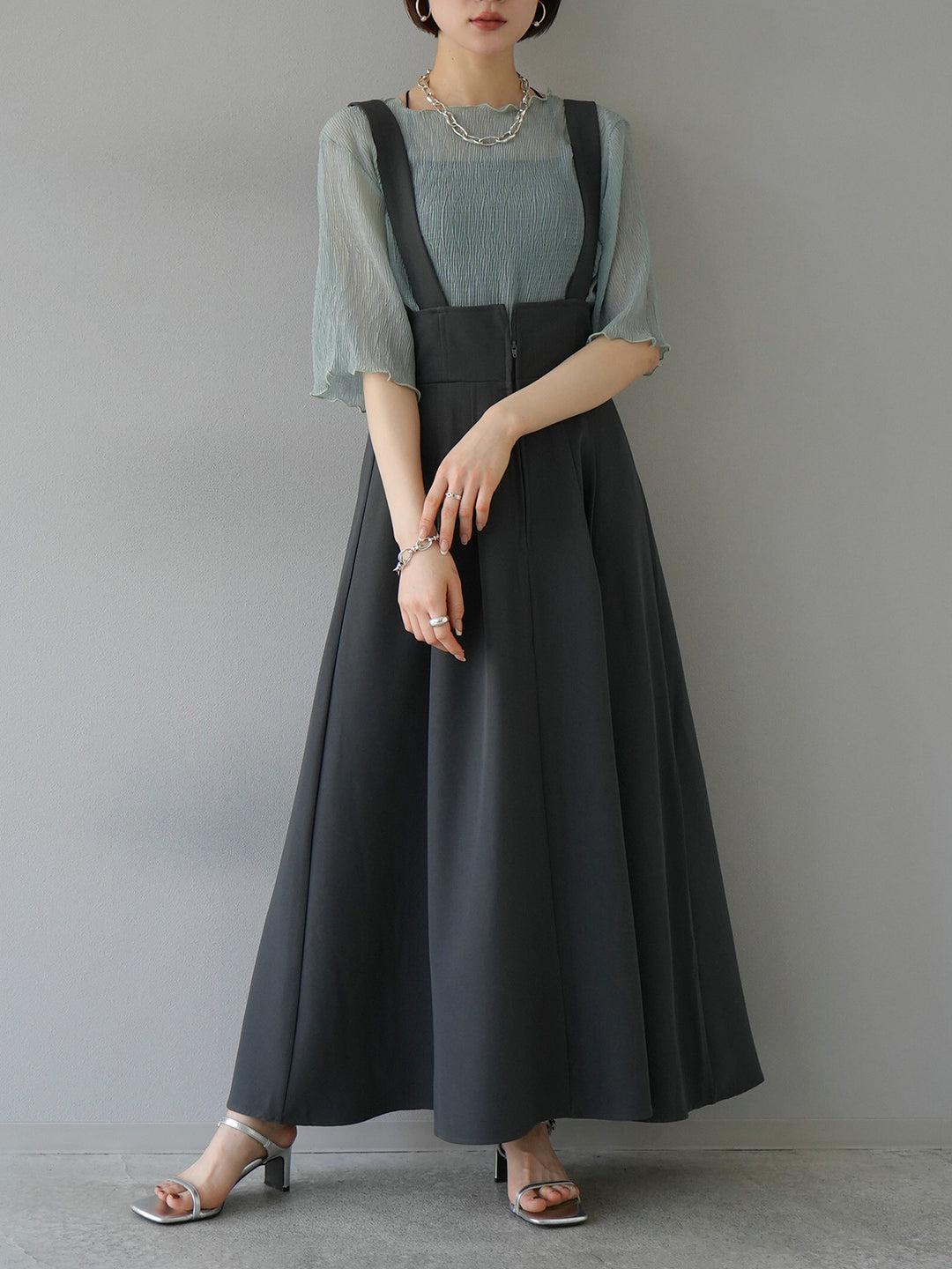 【預訂】2WAY喇叭毛衣裙/黑色