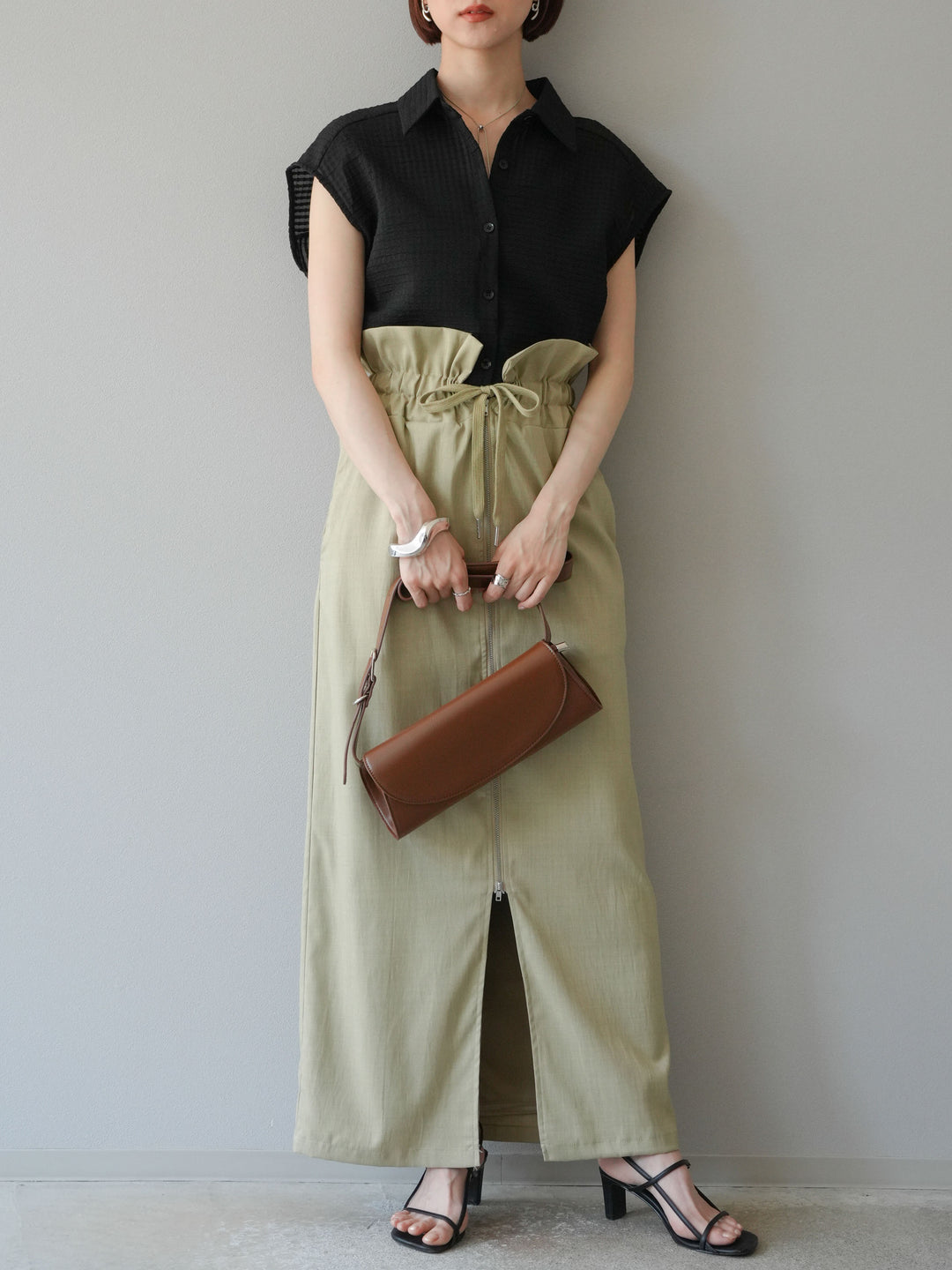 [SET]シアーチェックノースリーブシャツ+ヘザーエステルギャザージップスカート(2set)