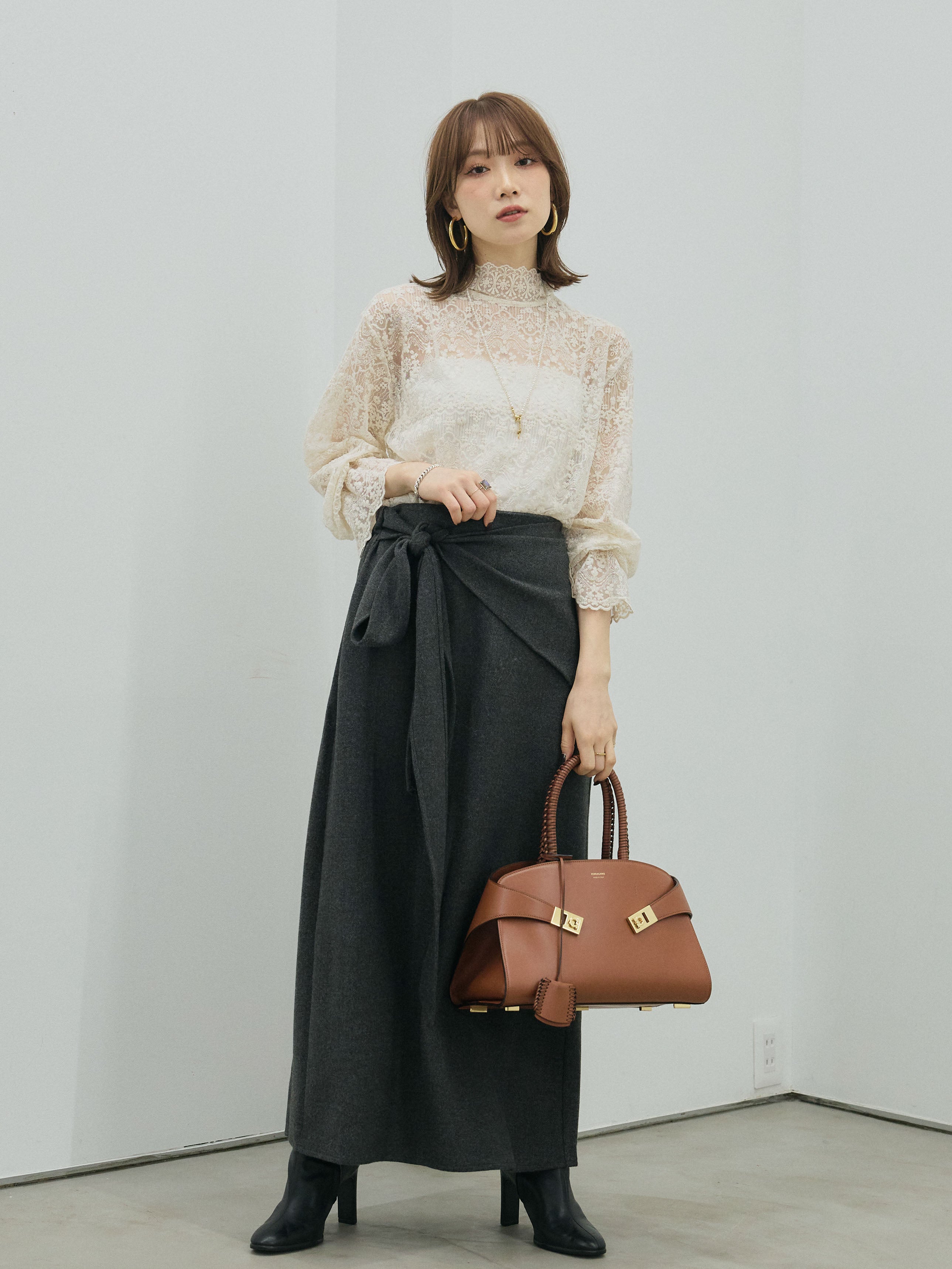 Allure】[SET]ハイネックレーストップス+ウールタッチウエスト巻き