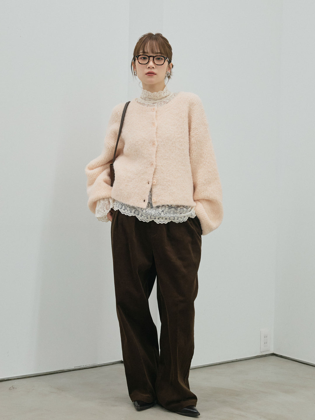 【Allure】[SET]ブークレニットカーディガン+ハイネックレーストップス(2set)