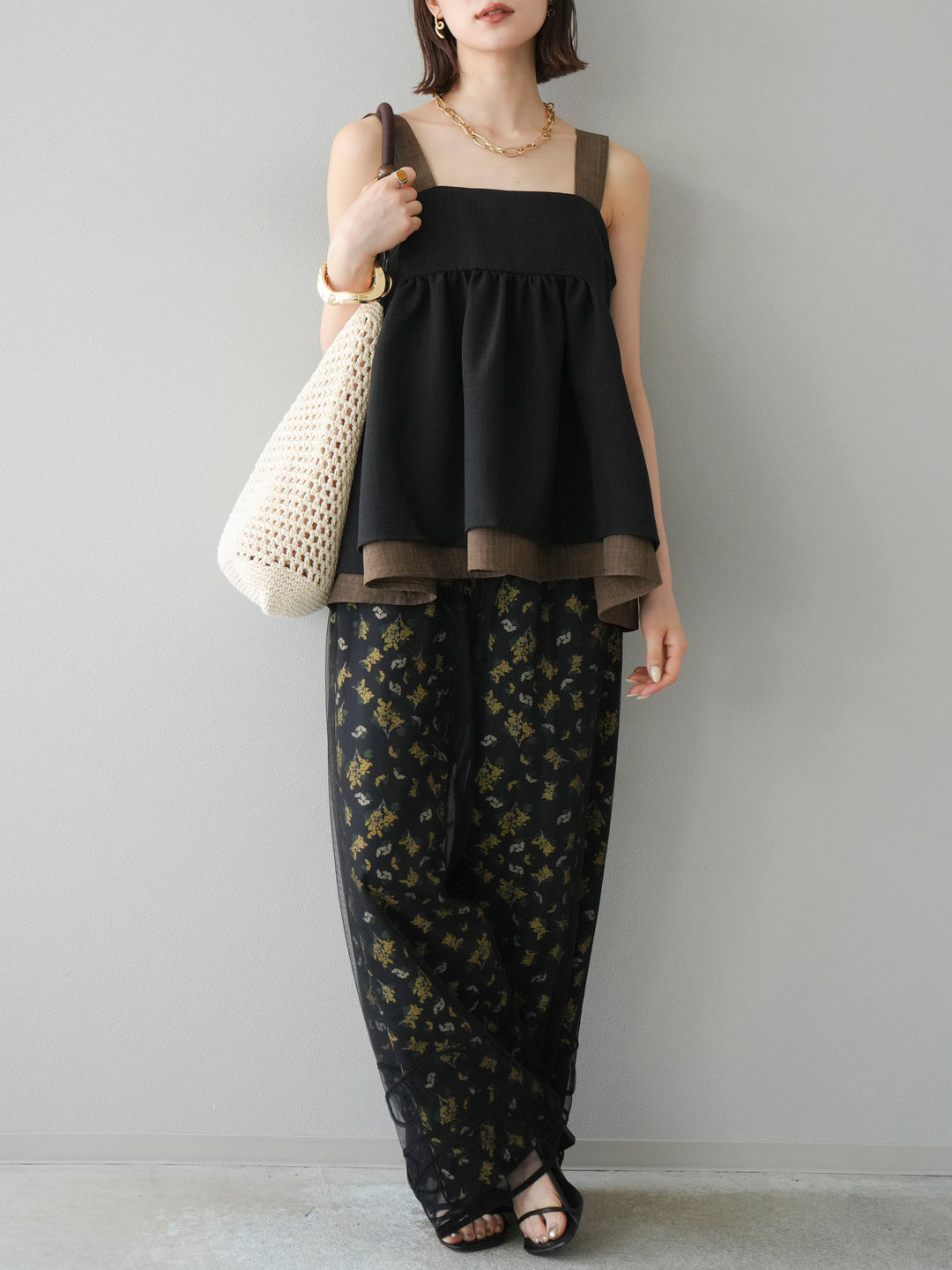 [予約]ブーケプリントタックパンツ/ブラック