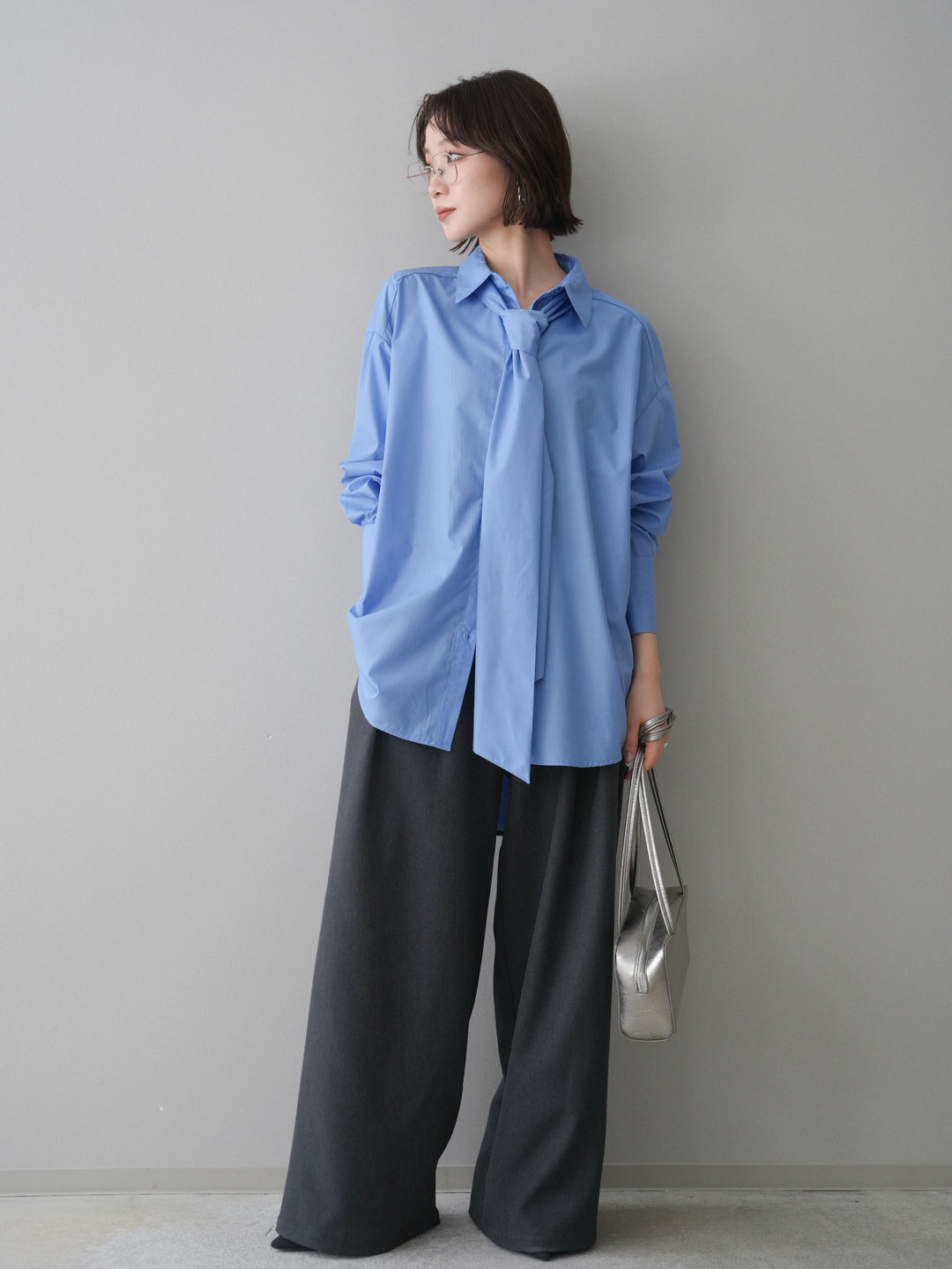 [SET]ボウタイ付オーバーシャツ+選べるアクセセット(2set)