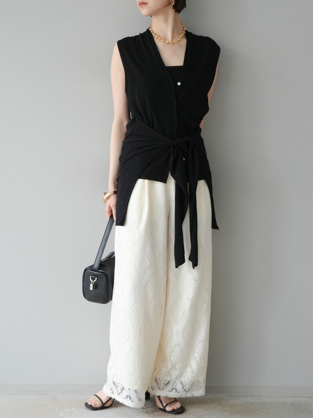 [SET]腰巻きデザインノースリーブニットカーディガン+レースタックイージーパンツ(2set)