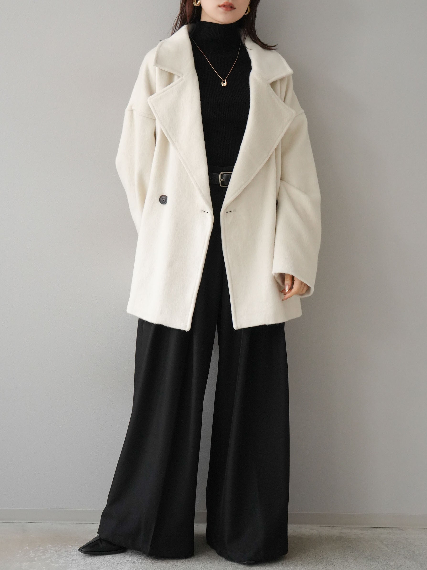 SET]フェイクビーバーミドルコート+袖ボタンハイネックリブニット