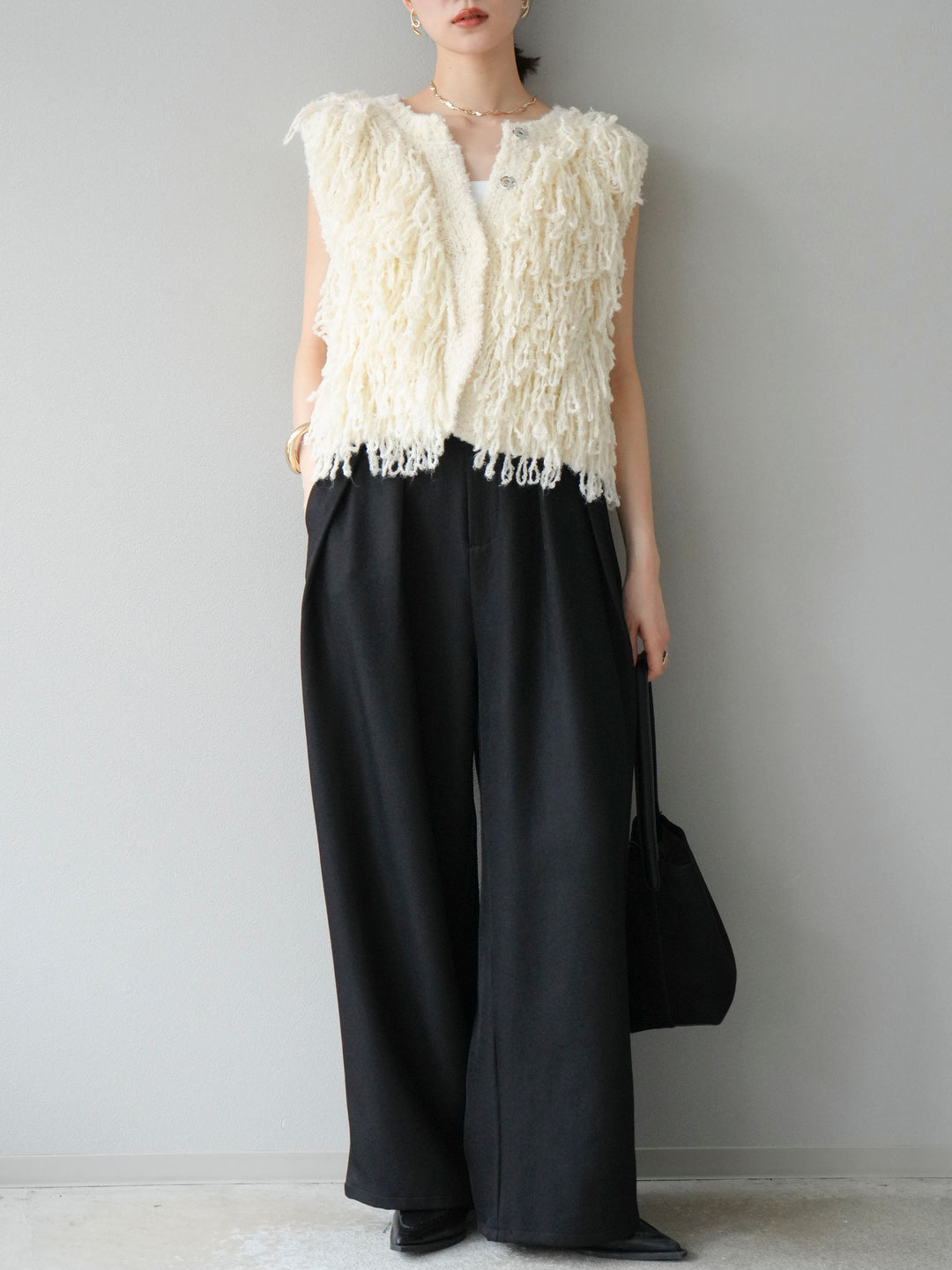 [予約]レザーパイピングタックワイドパンツ/ブラック