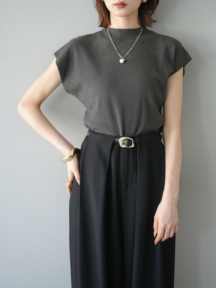 [予約]プチネックフレンチニットトップス/チャコール