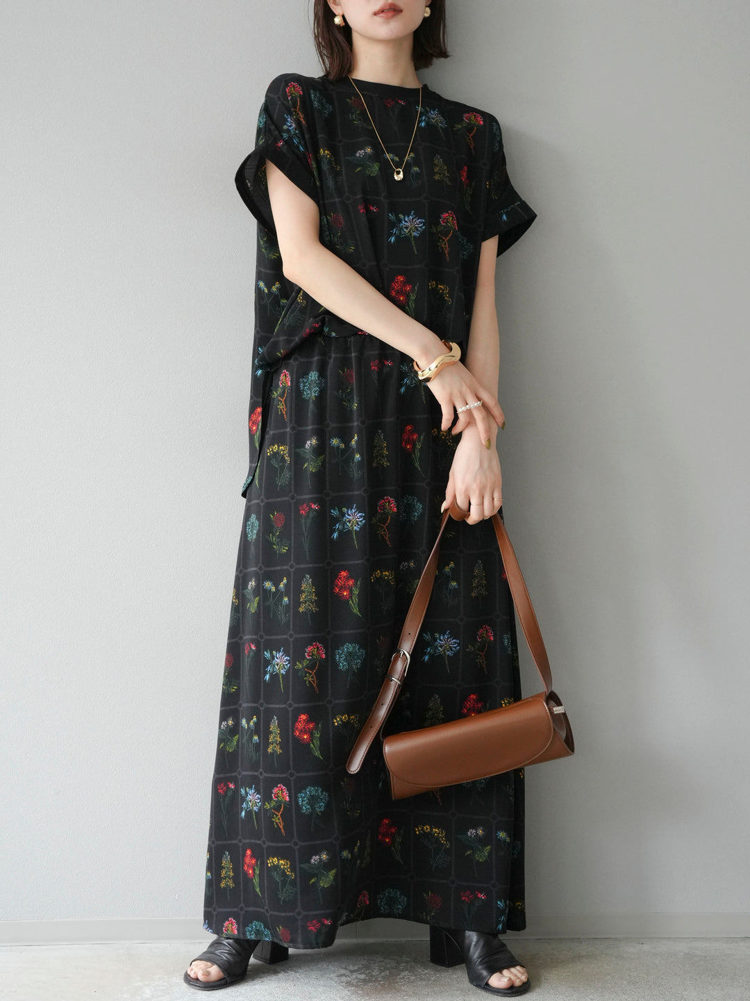 [予約]パッチワークフラワープリントフレアスカート/ブラック