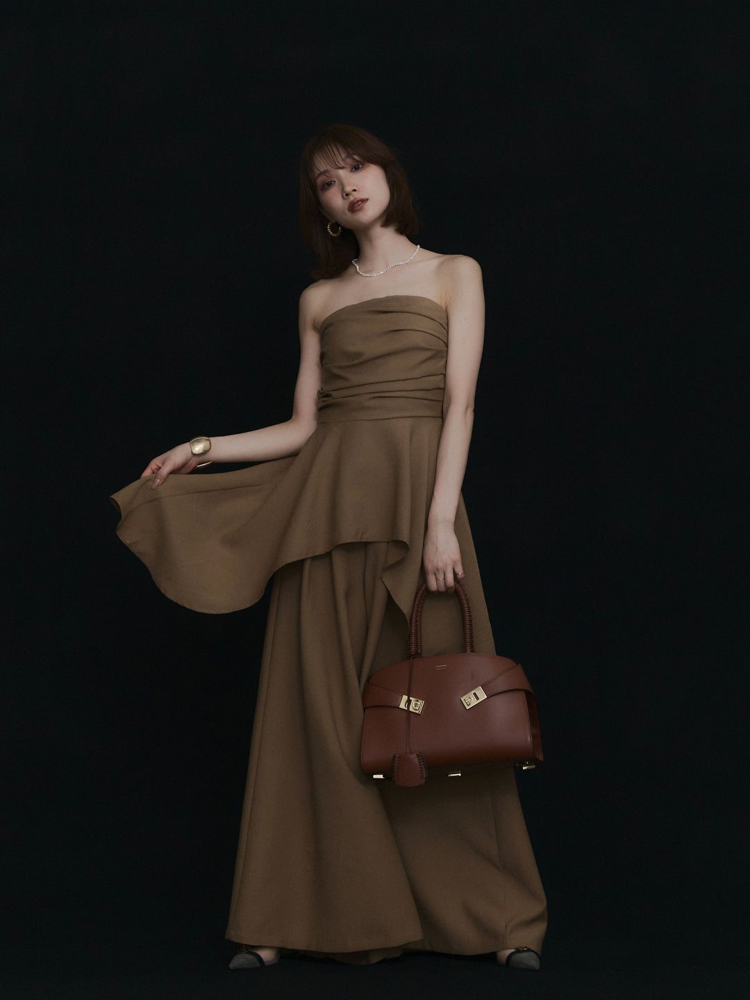 【Allure】[SET]ぺプラムベアトップス＆ワイドパンツSET UP+ぺプラムベアトップス＆ワイドパンツSET UP(2set)