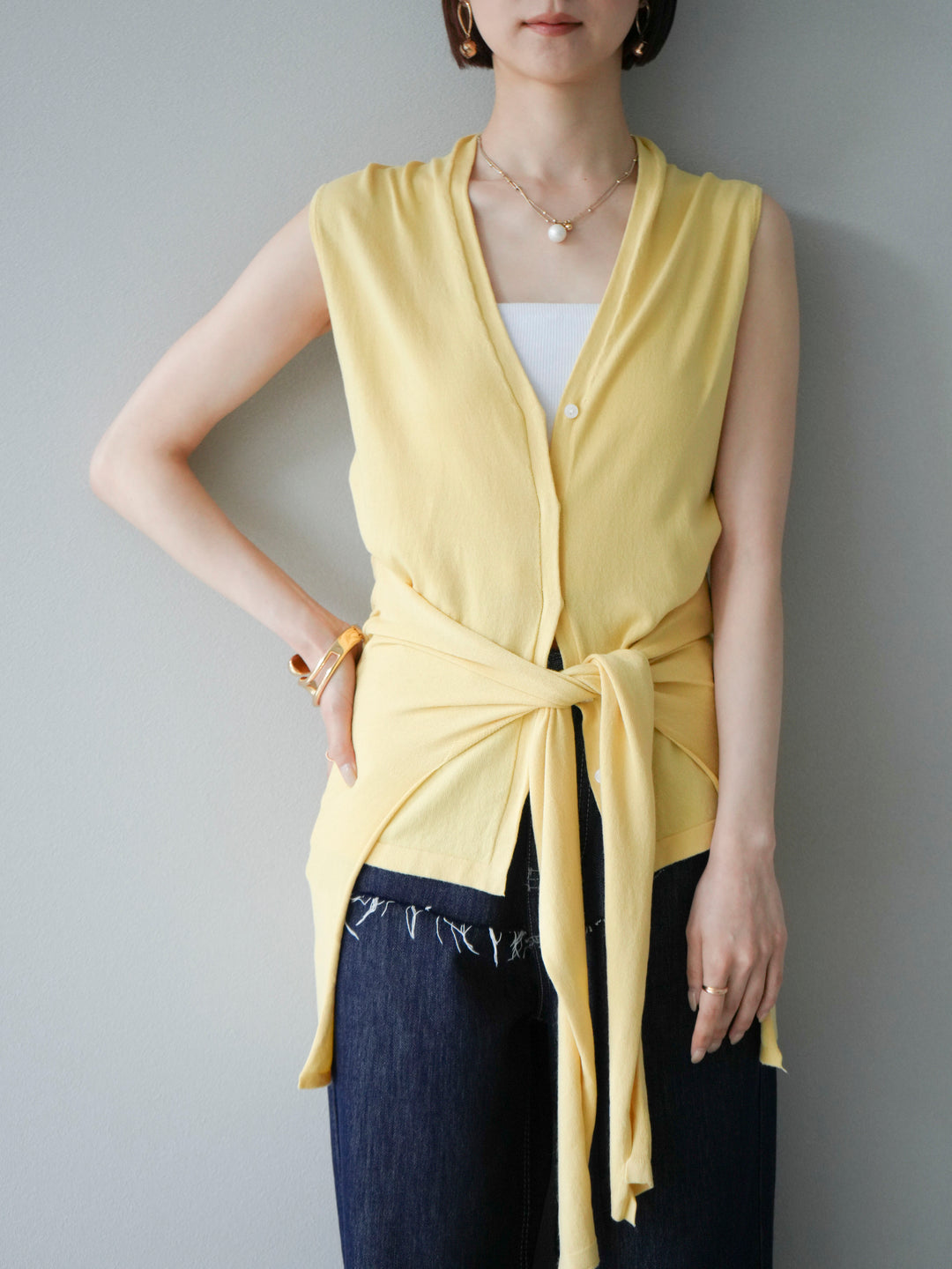 [SET]腰巻きデザインノースリーブニットカーディガン+腰巻きデザインノースリーブニットカーディガン(2set)