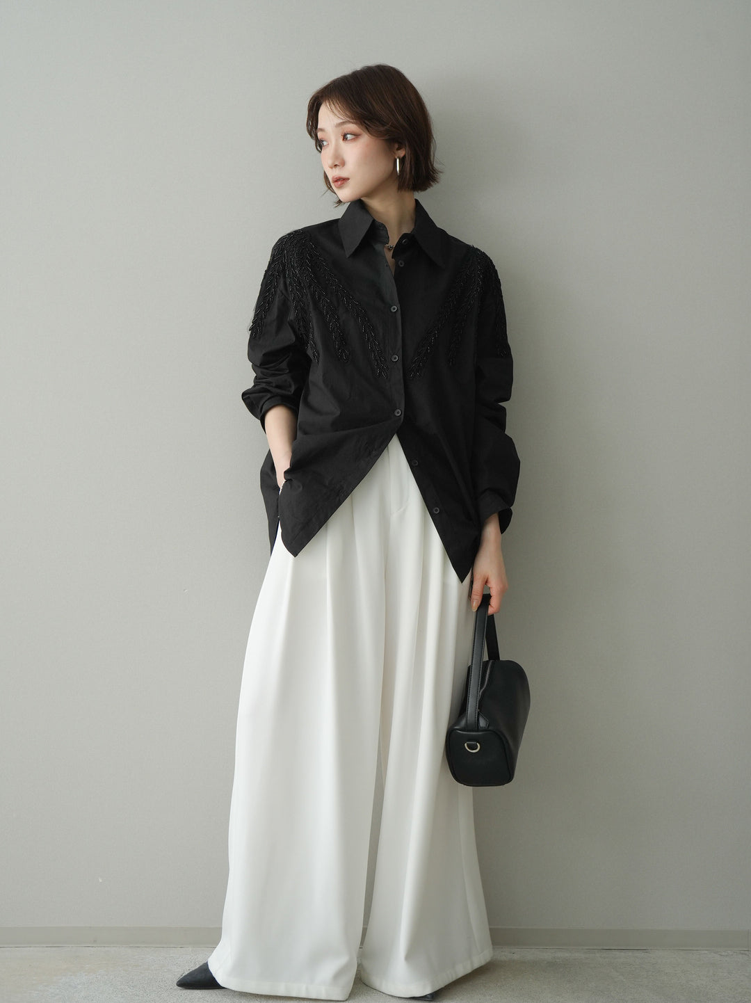 [予約]ビーズ刺繍デザインシャツ/black