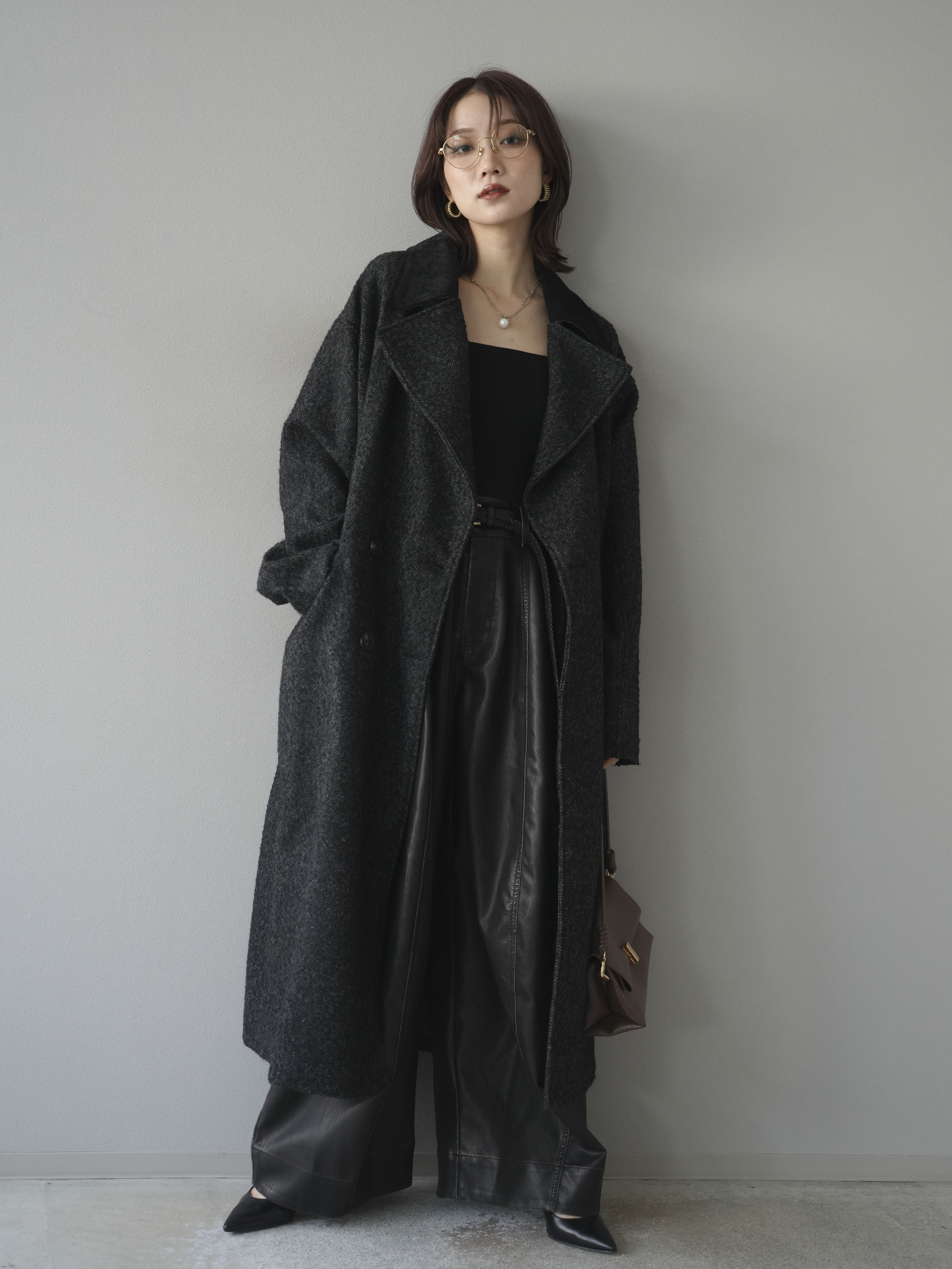 【値下げ】Poeme Bohemien 黒 チェスターコート 予約]ネップヘリンボーンレザー襟チェスターコート/black – Lumier