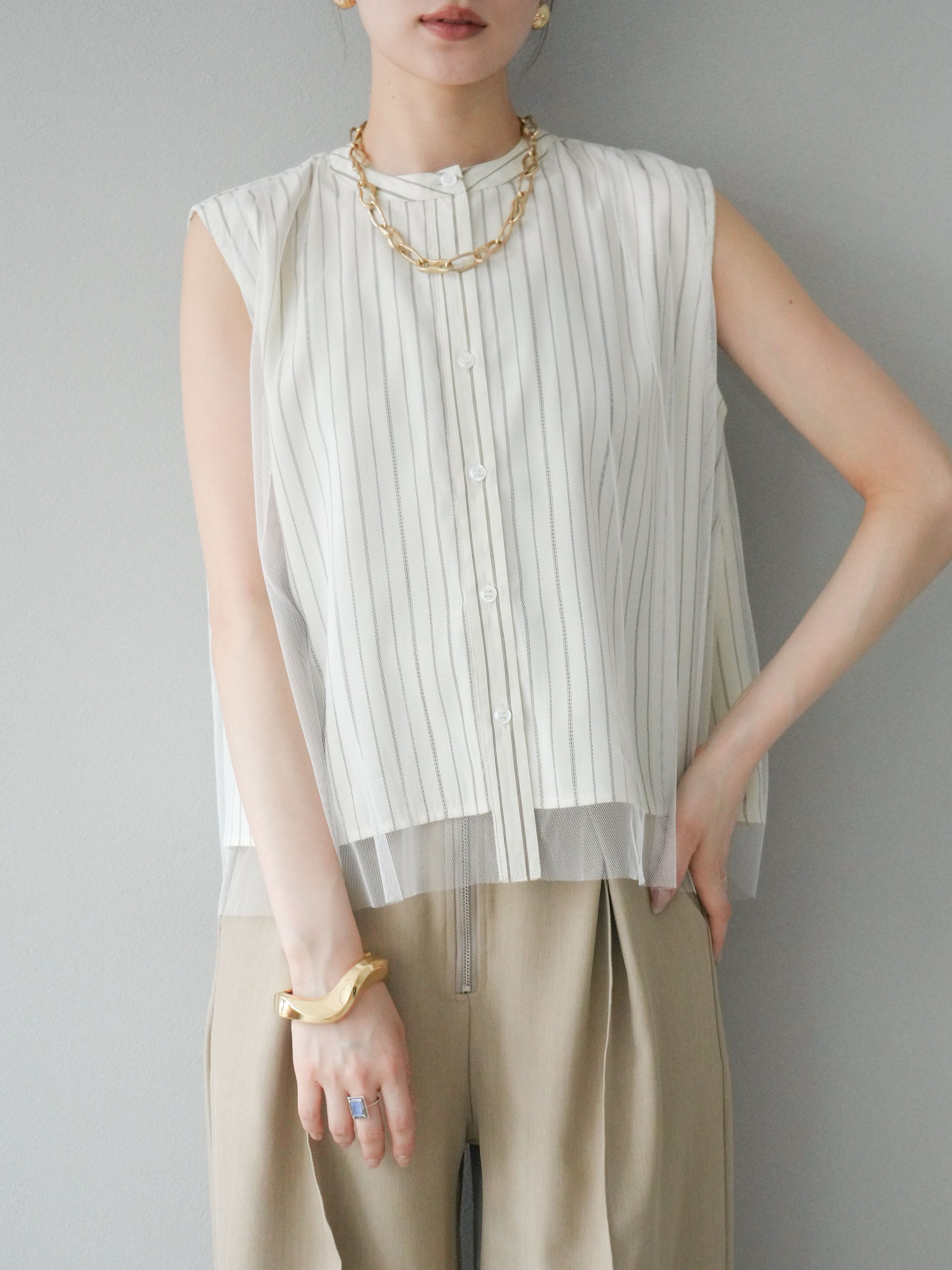 予約]チュールレイヤードストライプノースリーブブラウス/アイボリー