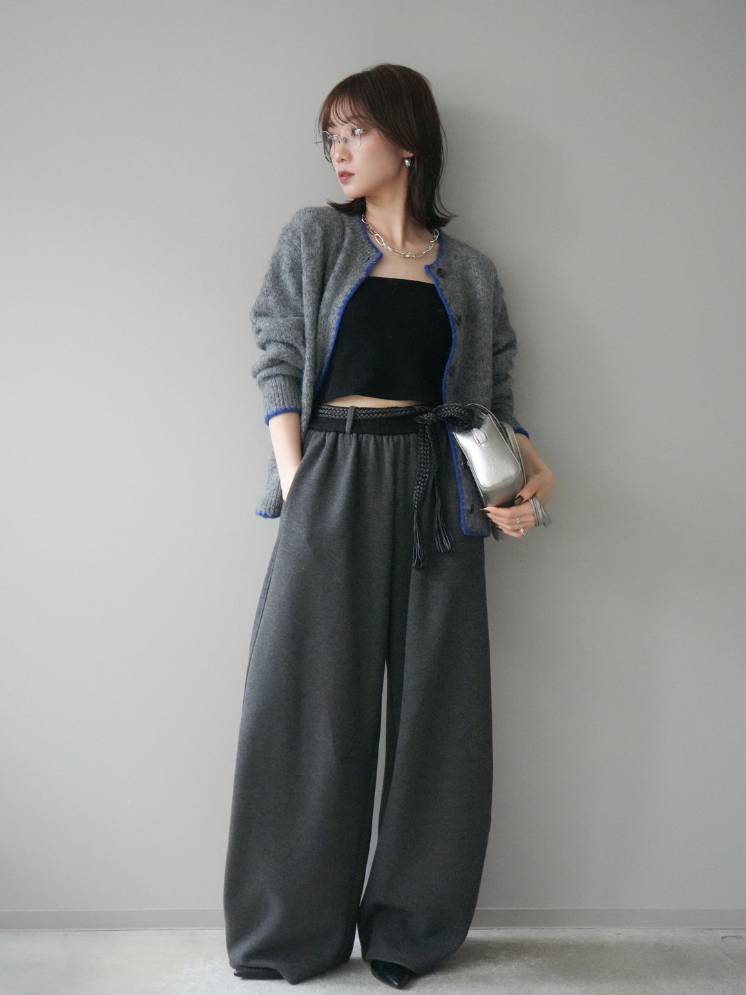 [SET]三角ステッチニットカーディガン+選べるアクセセット(2set)