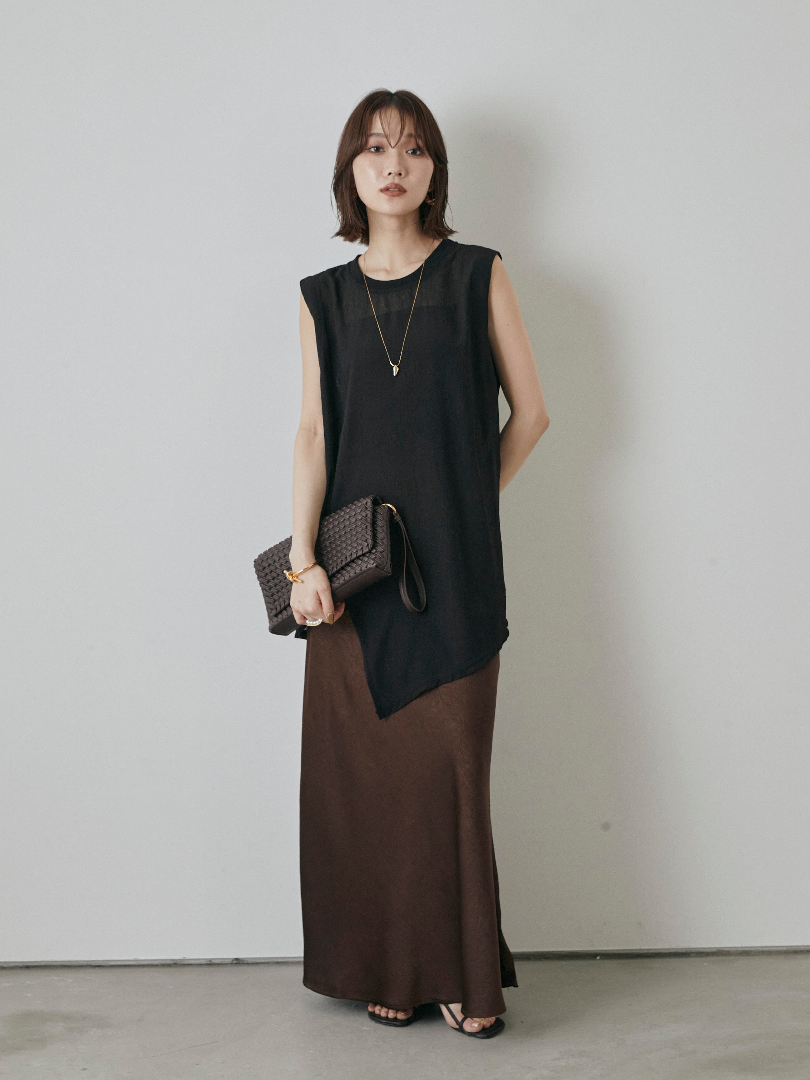 予約]シアーワッシャーアシンメトリープルオーバー/ブラック