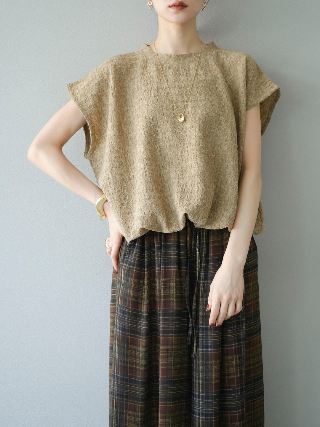 【預購】抽繩提花套頭衫/米色