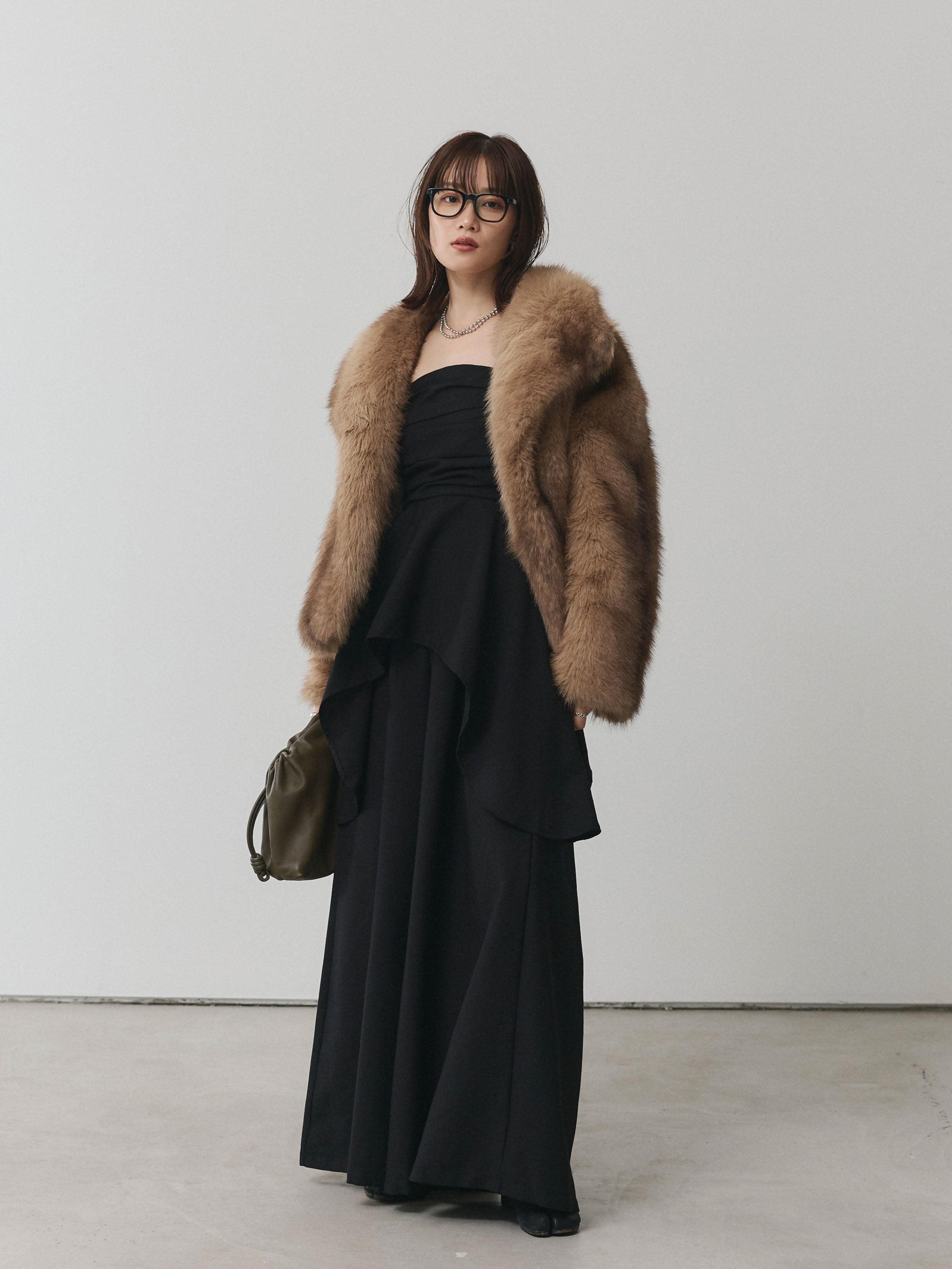 美品lumierリュミエ　オーバーサイズ　フェイクビーバーミドルコート ベージュ 美品lumierリュミエ オーバーサイズ フェイクビーバーミドルコート