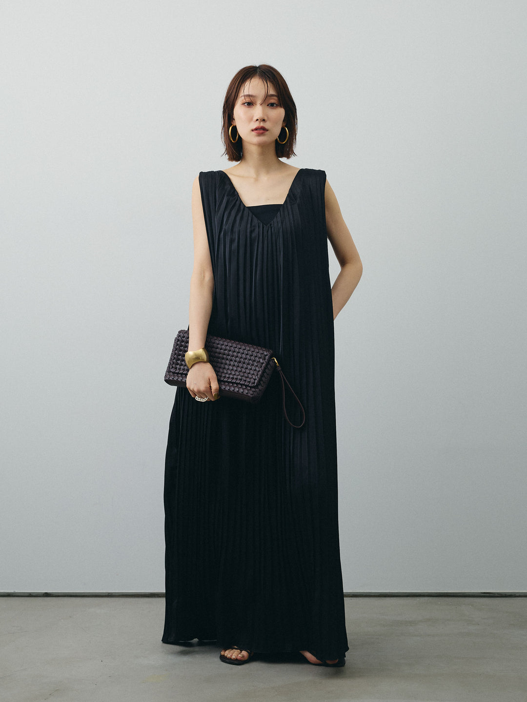 [SET] 緞面褶皺V領洋裝 + 緞面褶皺V領洋裝 (2set)