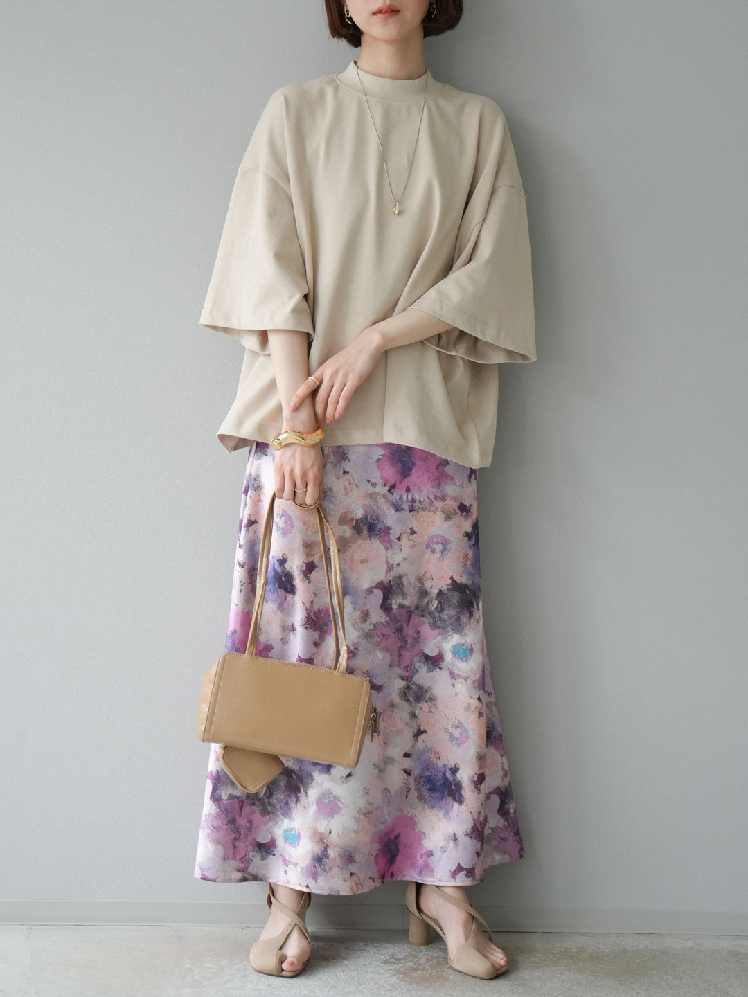 [予約]ニュアンスフラワーサテンスカート/パープル