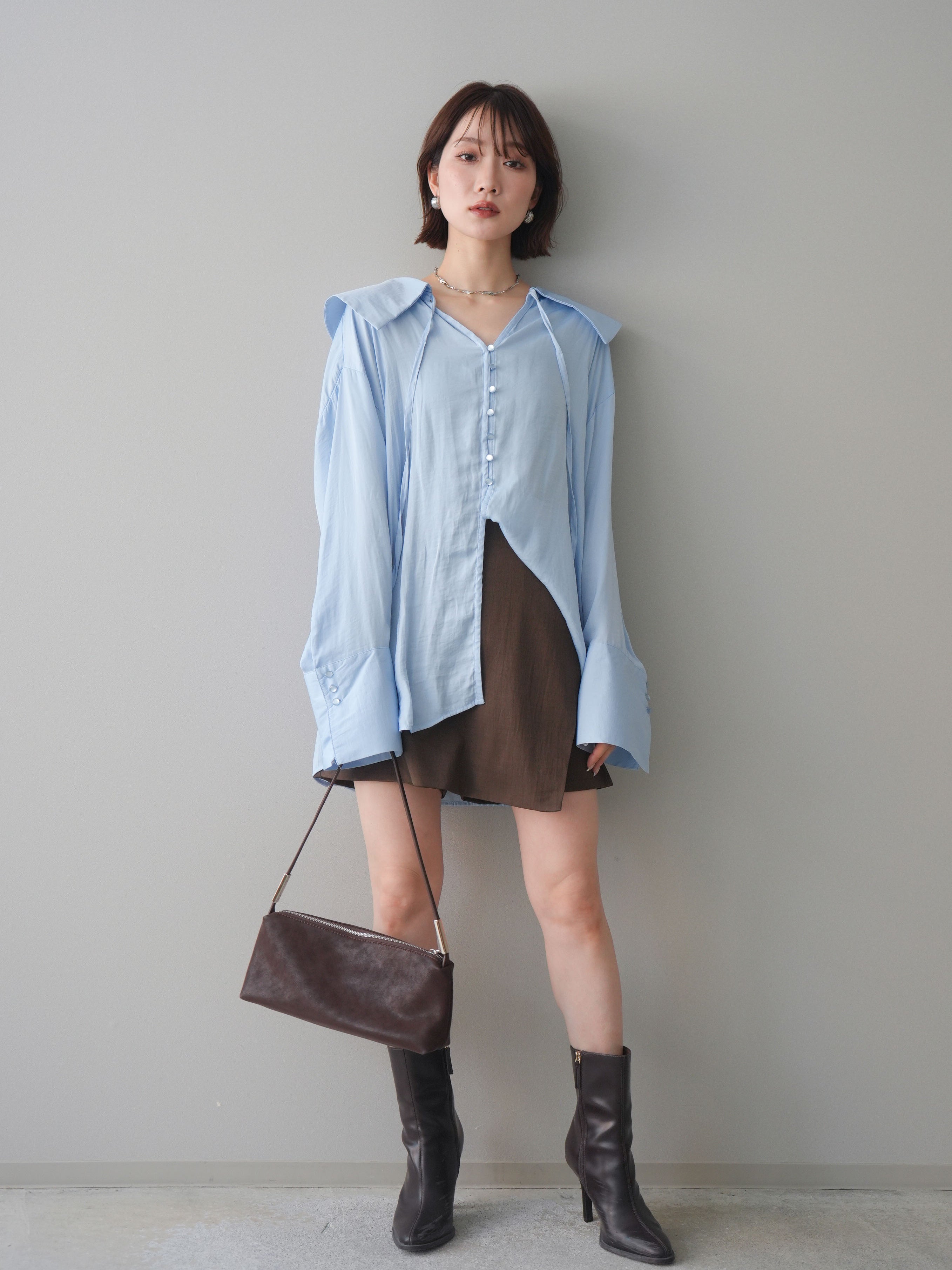ebure エブール ハイカウントポプリンデザインブラウス トップス 38 予約]ビックカフスセーラーカラーポプリンブラウス/blue – Lumier