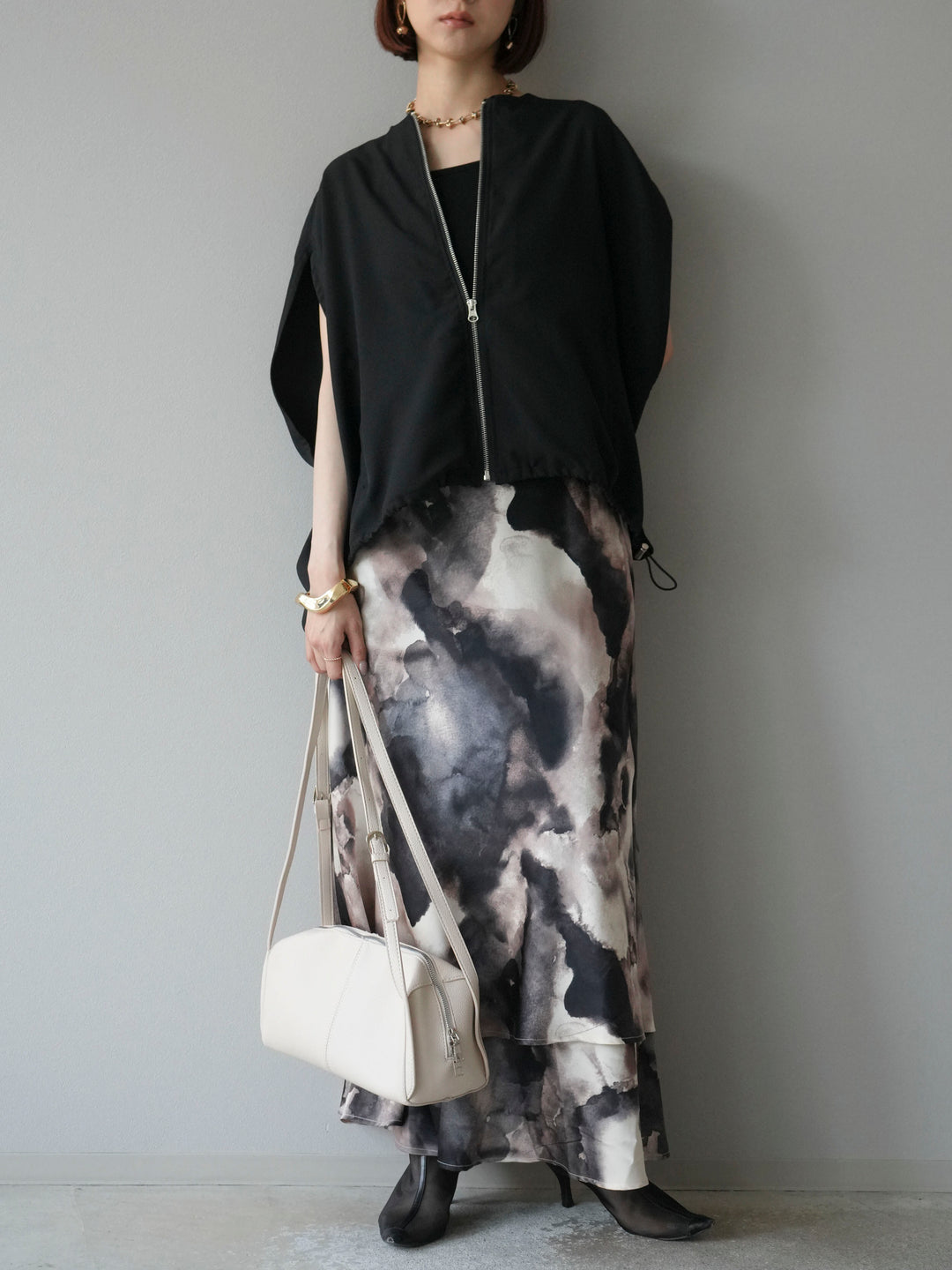 [予約]スリーブレスドロストZIPブルゾン/ブラック