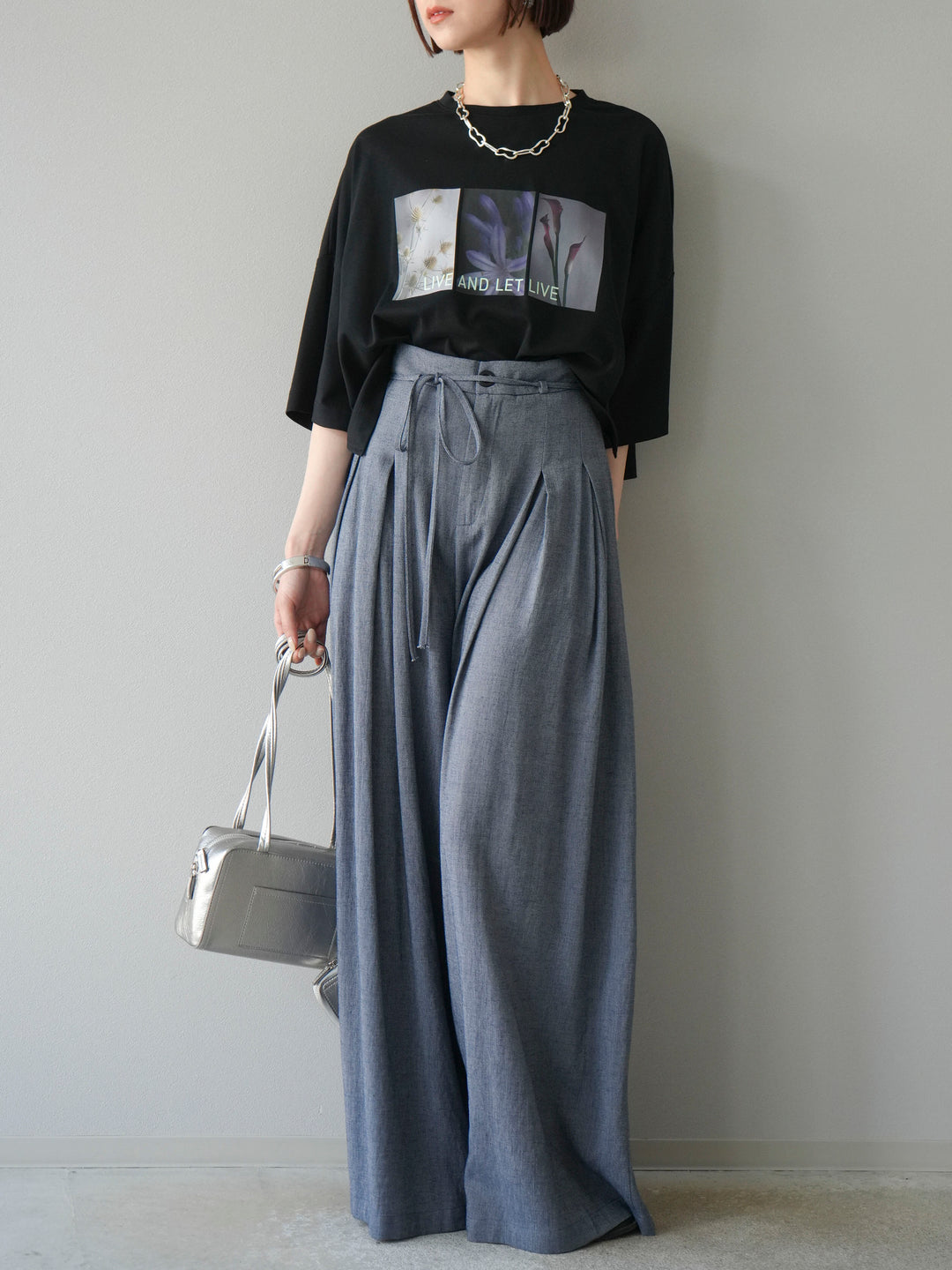 【預購】仿亞麻雙褶設計寬褲/藏青色