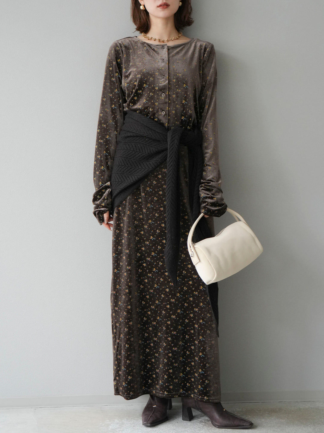 [SET]ベロアフラワープリントカーディガン+ベロアフラワープリントIラインスカート(2set)