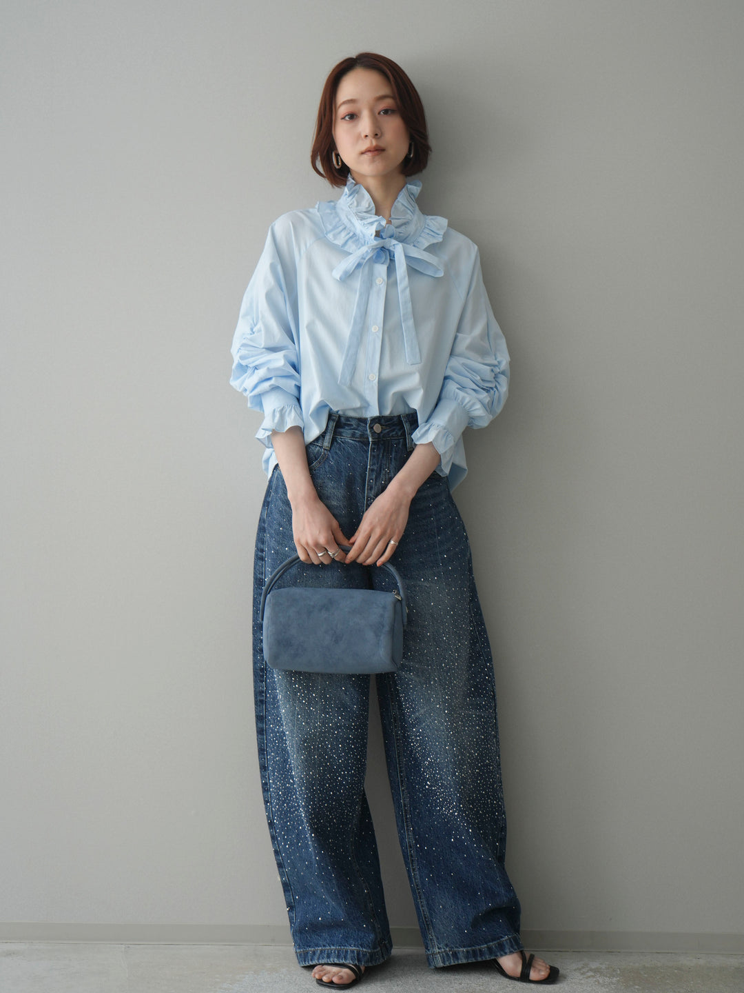 [予約]フリルネックギャザーブラウス/blue