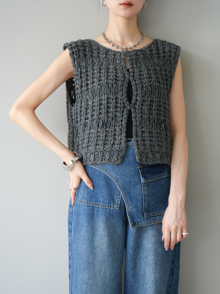 [予約]ミックスヤーンデザイン編みニットベスト/チャコール