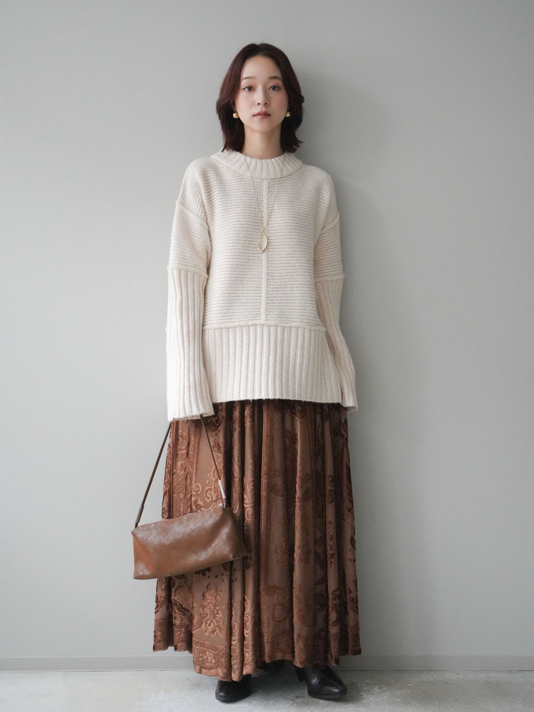 [SET]編み地切替ボトルネックニットプルオーバー+アンティーク柄フロッキーマキシスカート(2set)