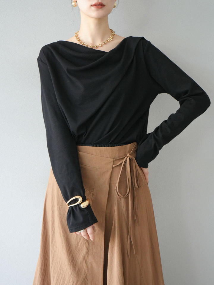 [予約]ドレープデザインカットソー/ブラック