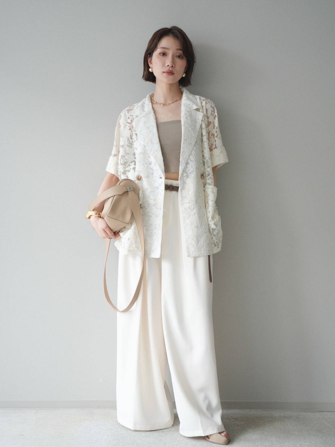 【套裝】花朵蕾絲短袖外套+垂褶收腰帶環長褲（兩件套）