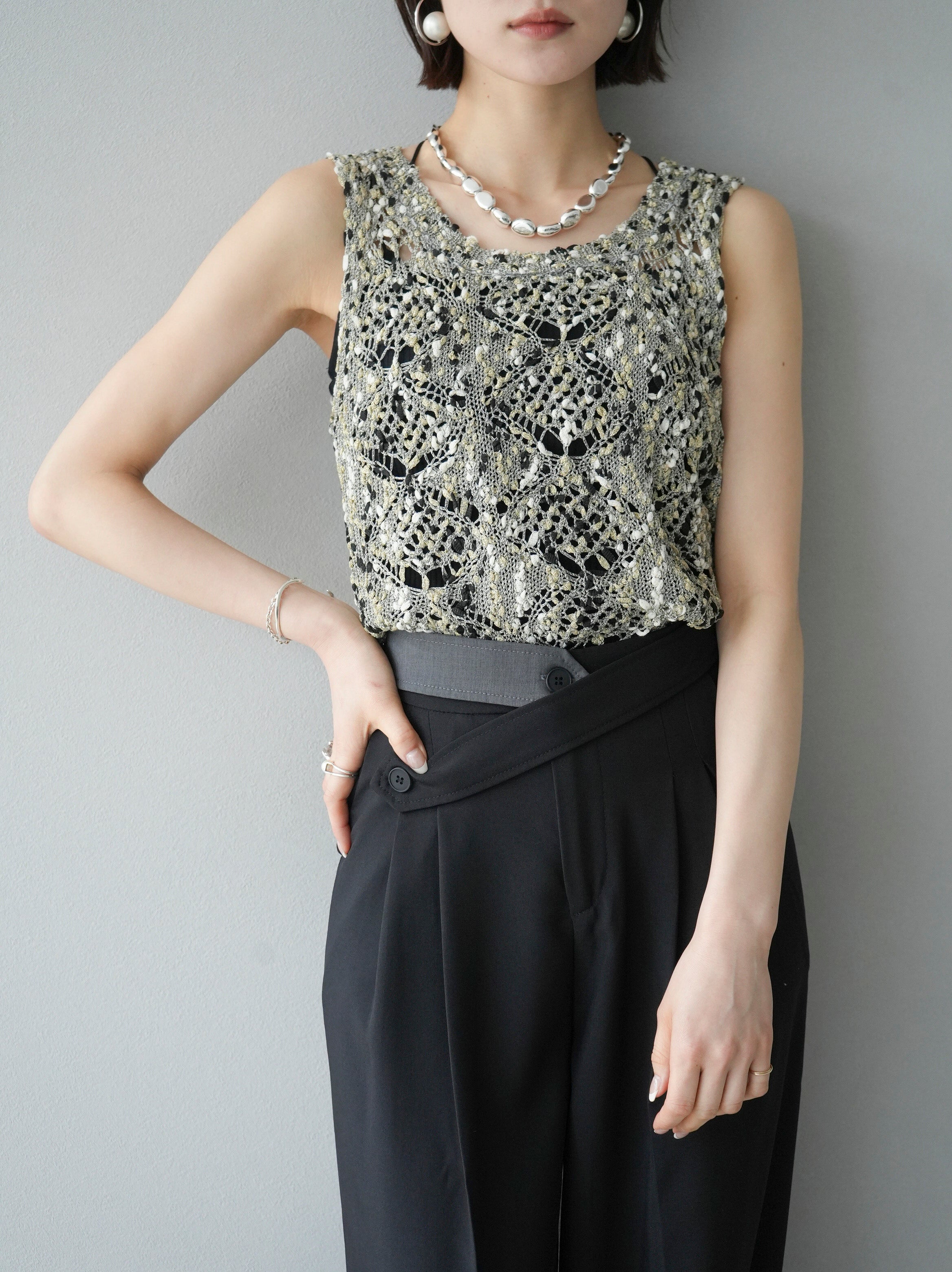 予約]ラメミックスヤーンニットタンクトップ/ゴールド – Lumier