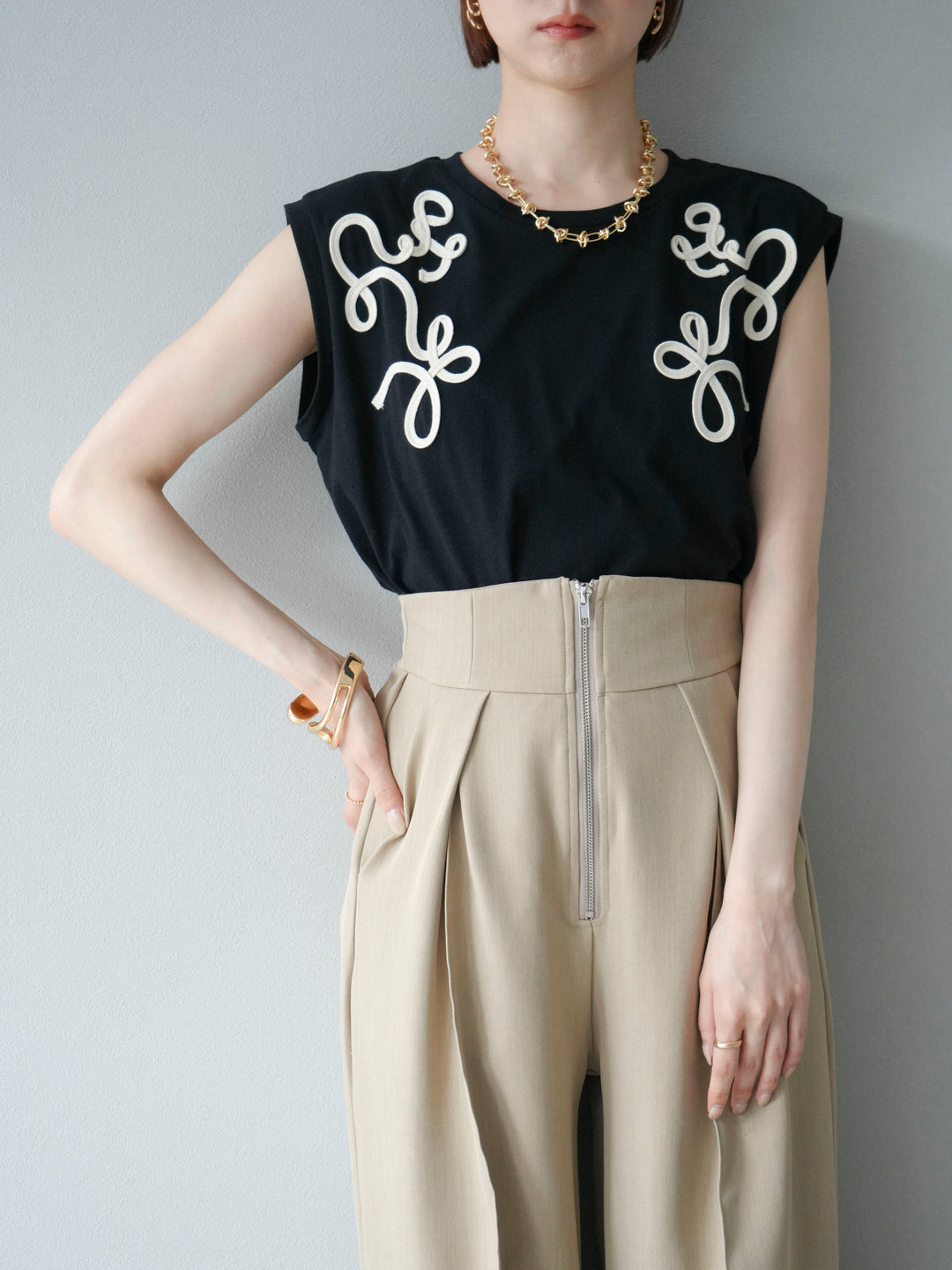 [SET]コード刺繍フレンチスリーブTシャツ+コード刺繍フレンチスリーブTシャツ(2set)