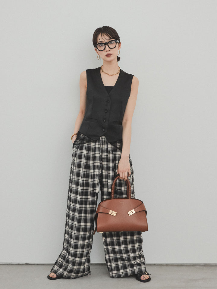 [預購] 緞面 x 蕾絲背心/黑色