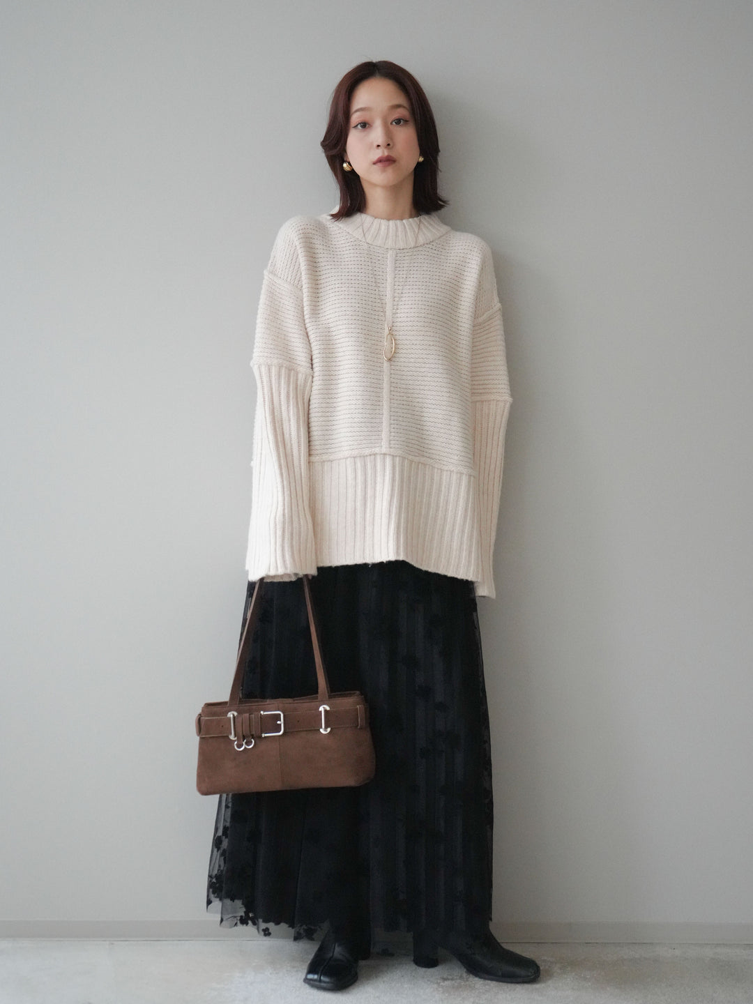 [SET]編み地切替ボトルネックニットプルオーバー+フラワーフロッキーチュールプリーツスカート(2set)