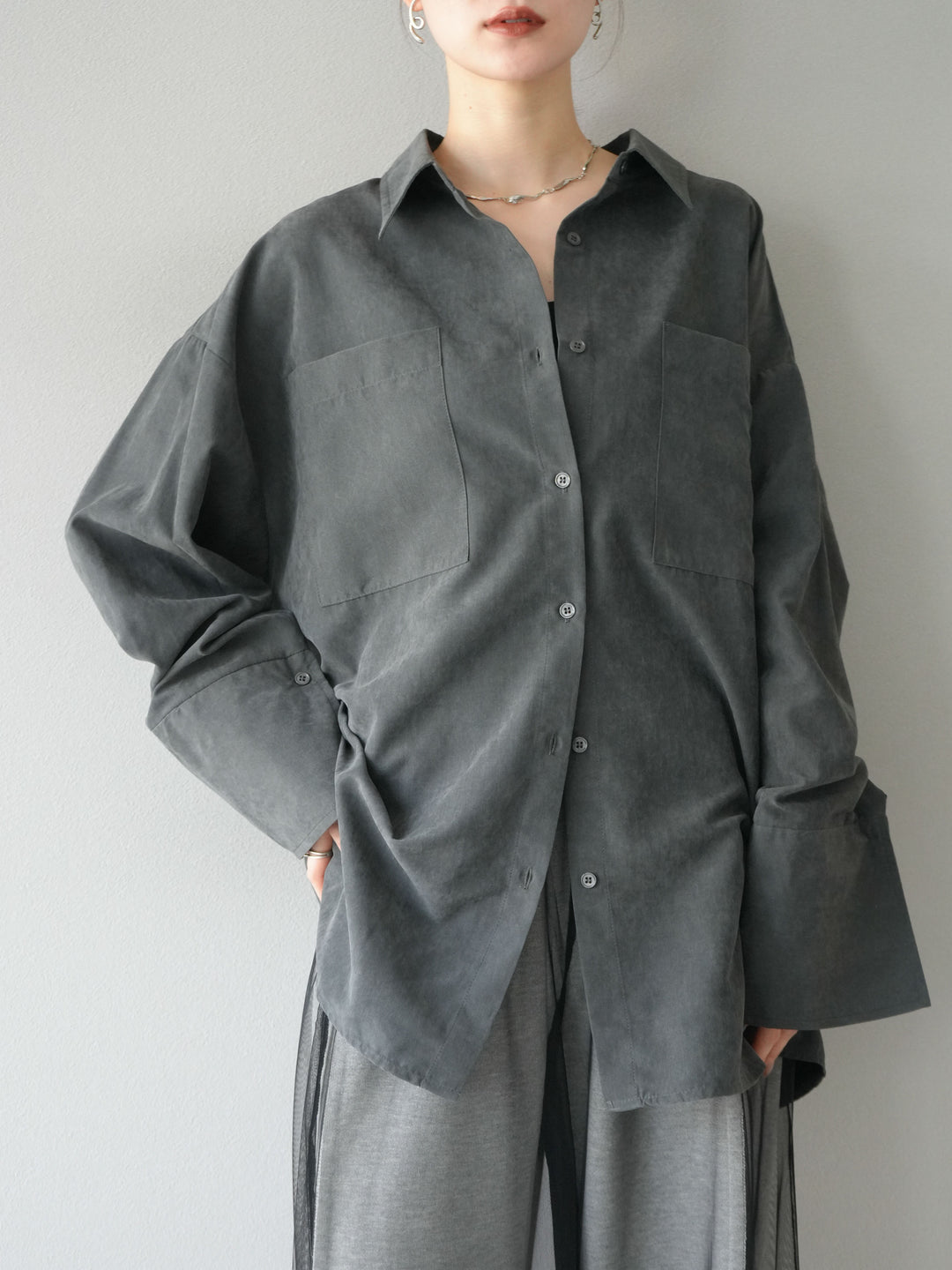 [予約]スエードライクBIGカフスオーバーシャツ/チャコール