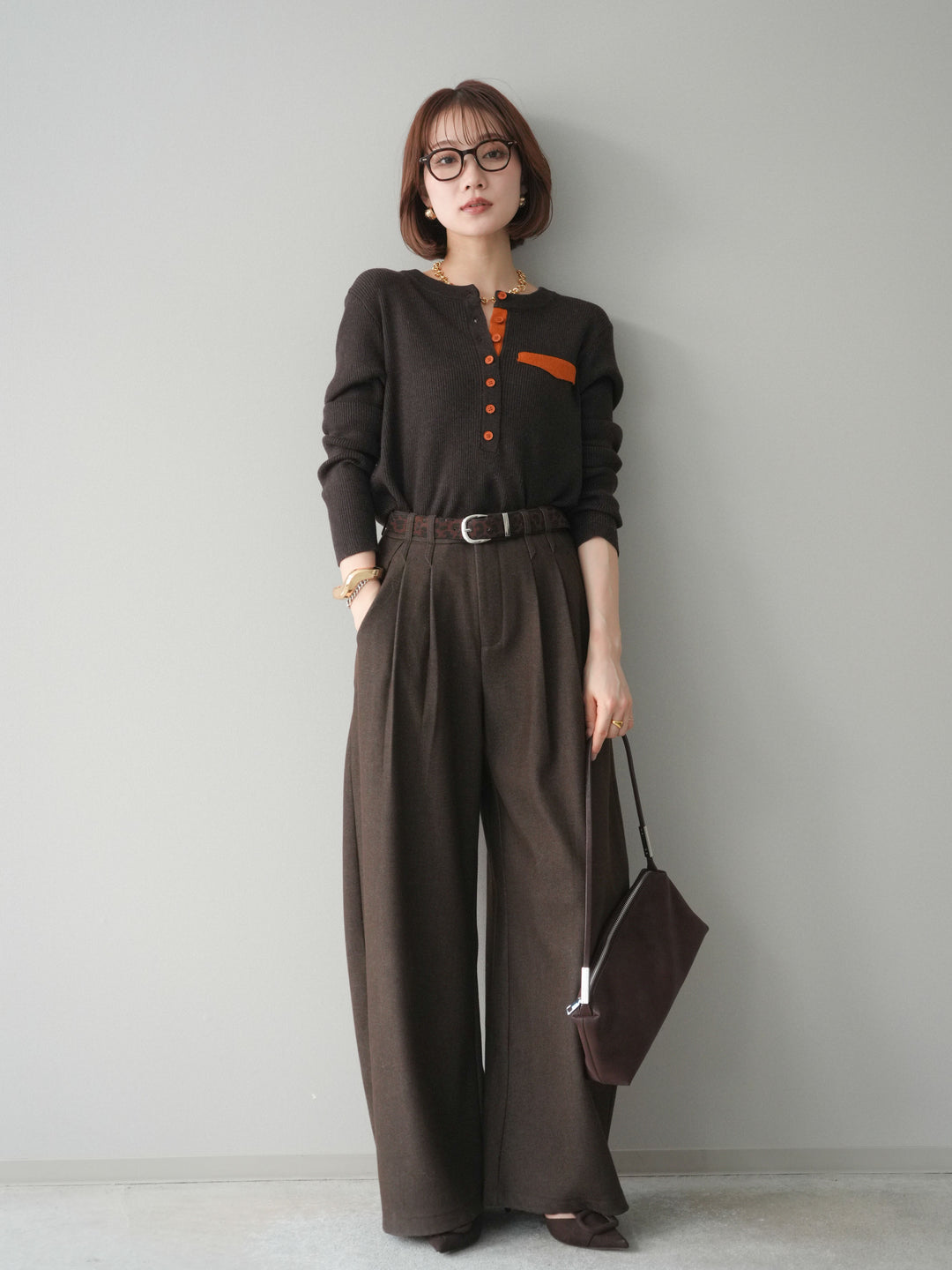 【預購】雙色拼接口袋亨利領針織衫/棕色