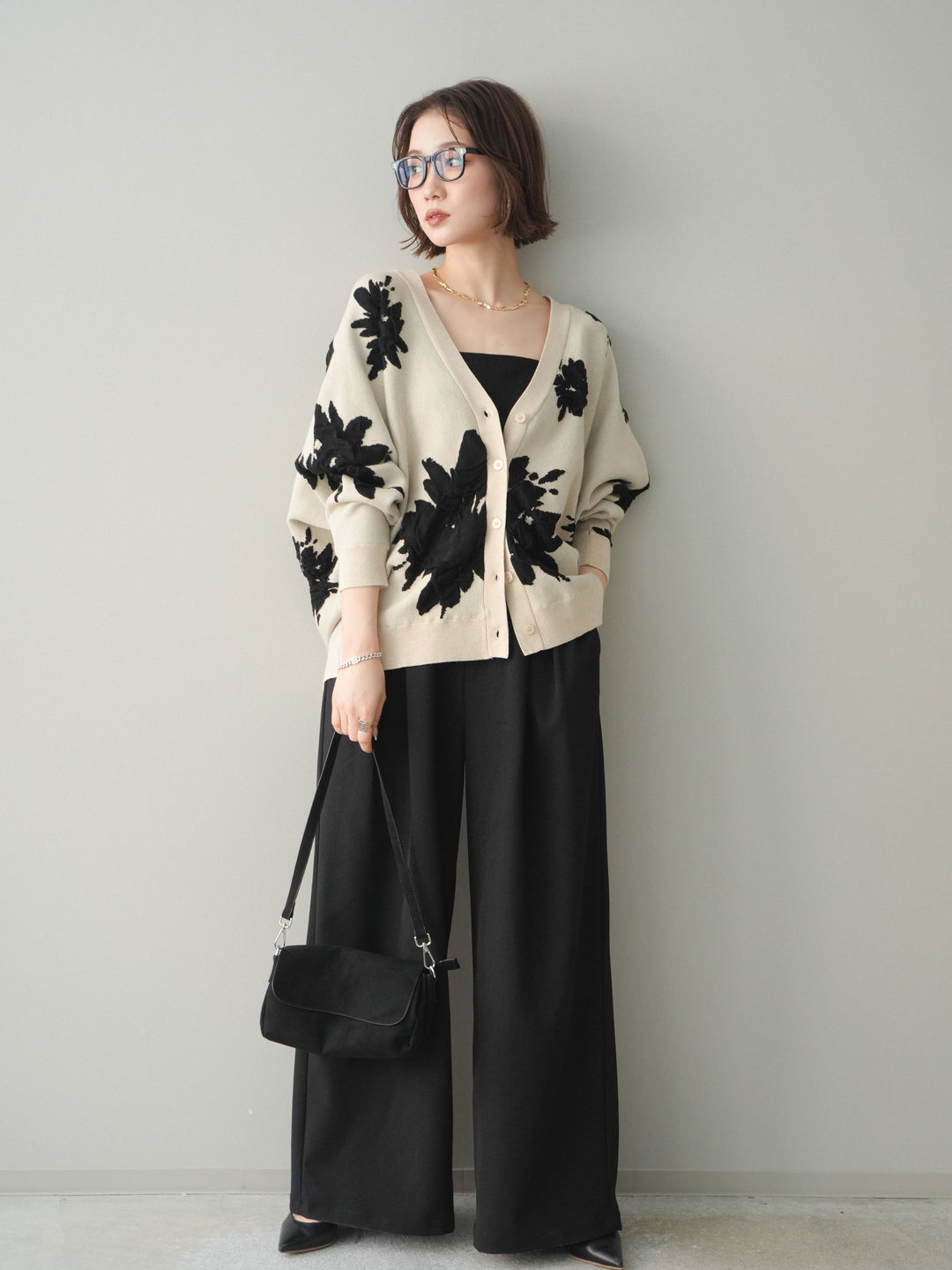 [予約]サテンベルトタックワイドパンツ/black