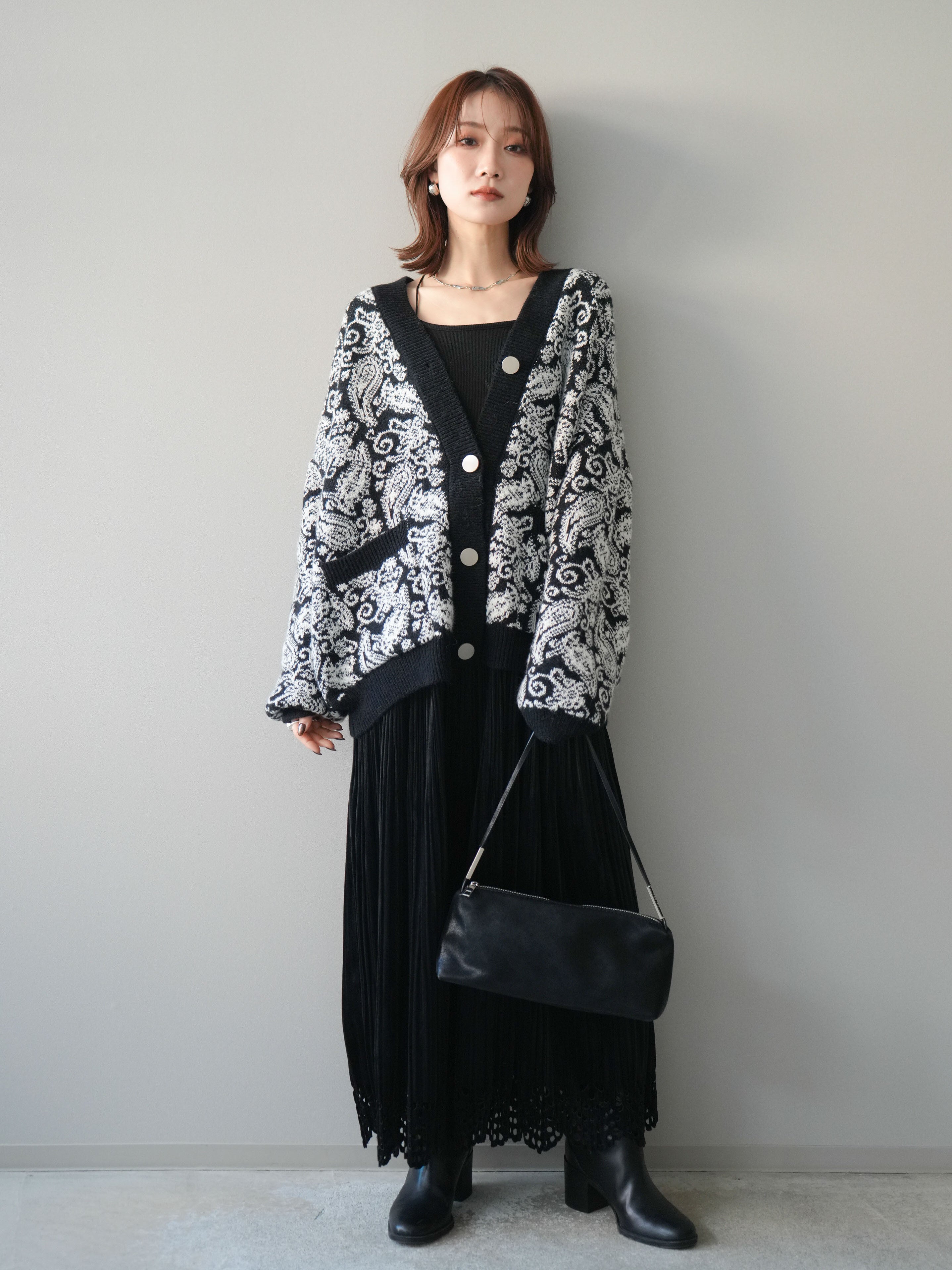 予約]ペイズリー柄ニットカーディガン/black – Lumier