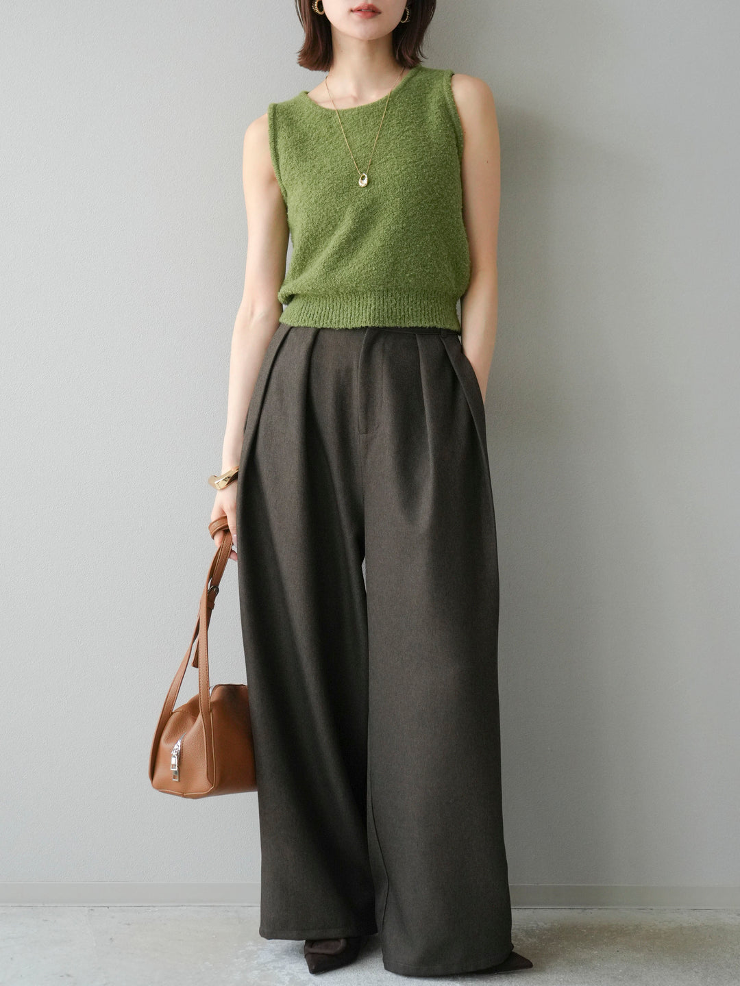 [予約]レザーパイピングタックワイドパンツ/ブラウン