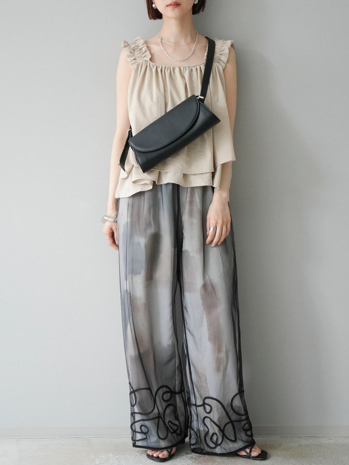 [SET] 縮肩喇叭背心 + 水彩藝術休閒褲 + 繩繡薄紗疊穿褲 (3 件套)