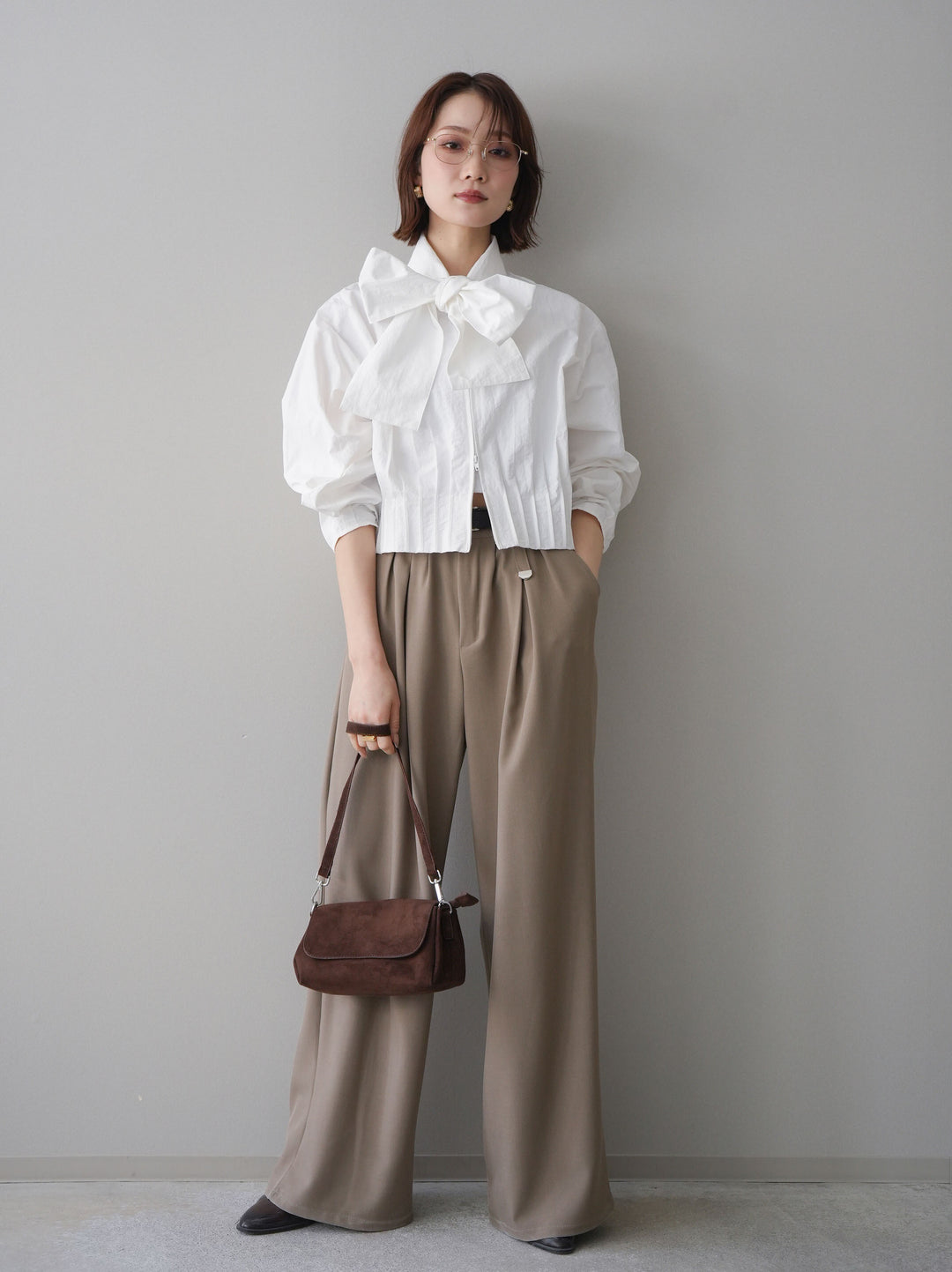 [予約]ベルト付キーホルダーモチーフワイドパンツ/mocha