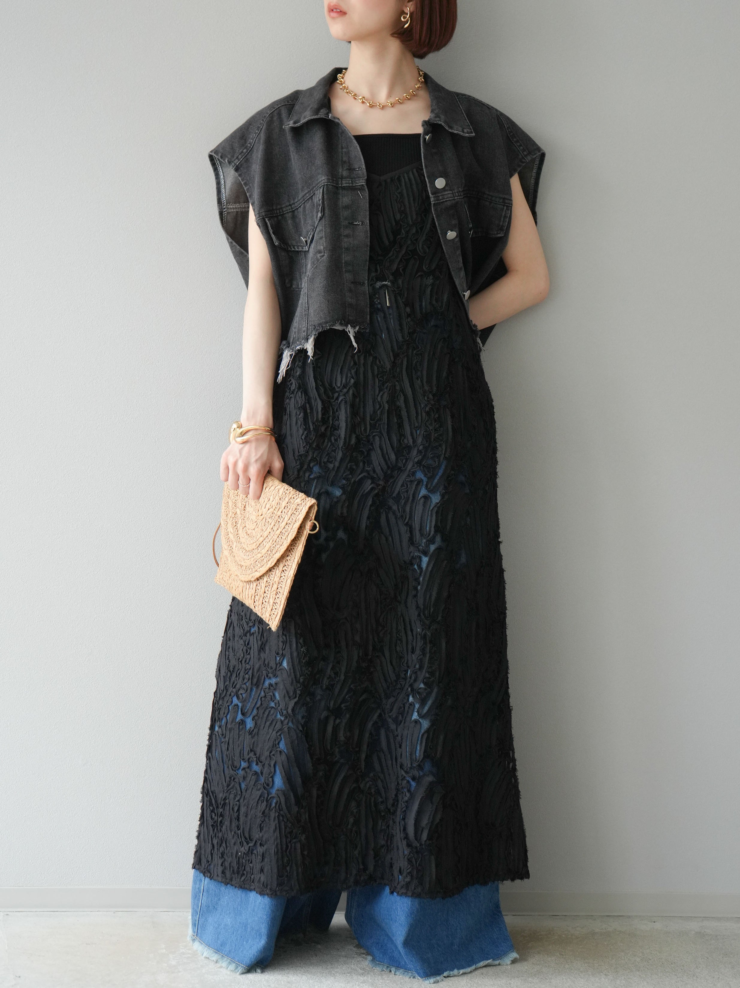 【新品タグ付】Lumier フリンジハイウエストワイドデニムパンツ 予約]フリンジハイウエストワイドデニムパンツ/ブルー – Lumier