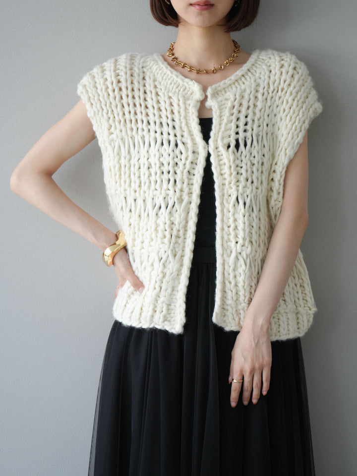 [予約]ハンドニットローピングベスト/アイボリー