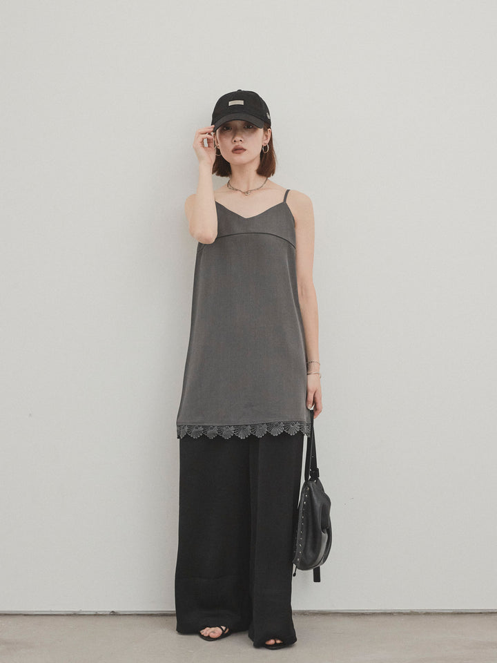 【預購】緞面休閒褲/黑色