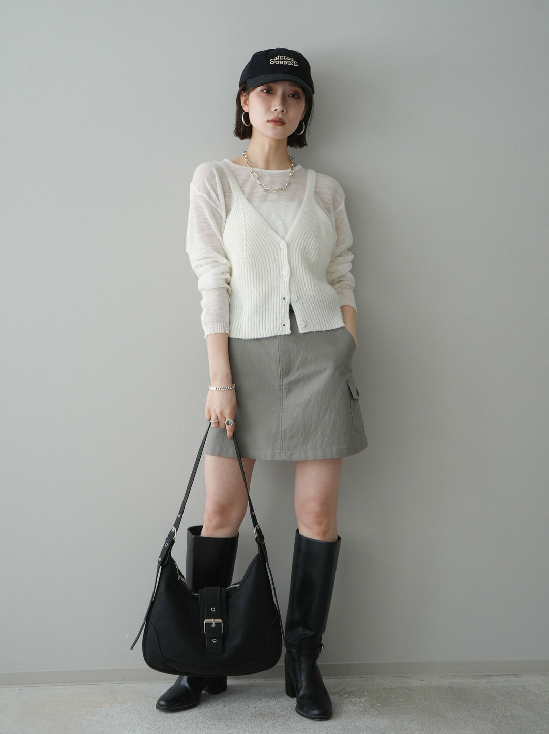 [予約]ビスチェアンサンブルシアーニット/white