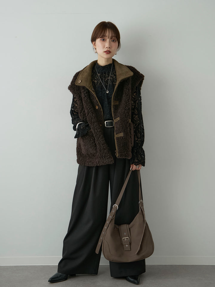 [予約]リバーシブルムートンライクオーバーベスト/khaki
