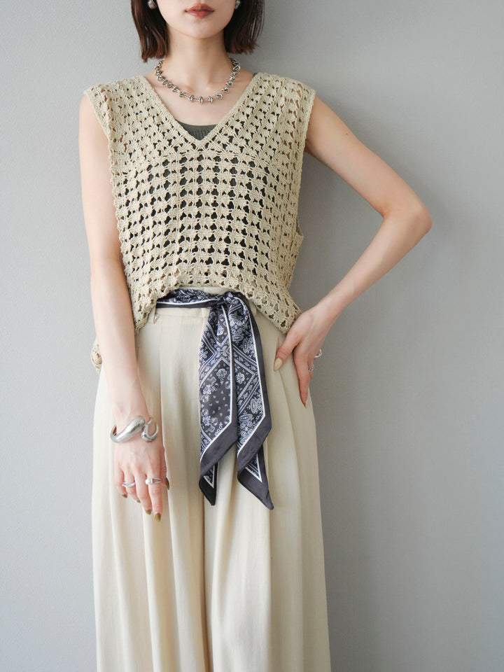 [予約]レースアップクロシェ編みニットベスト/ベージュ
