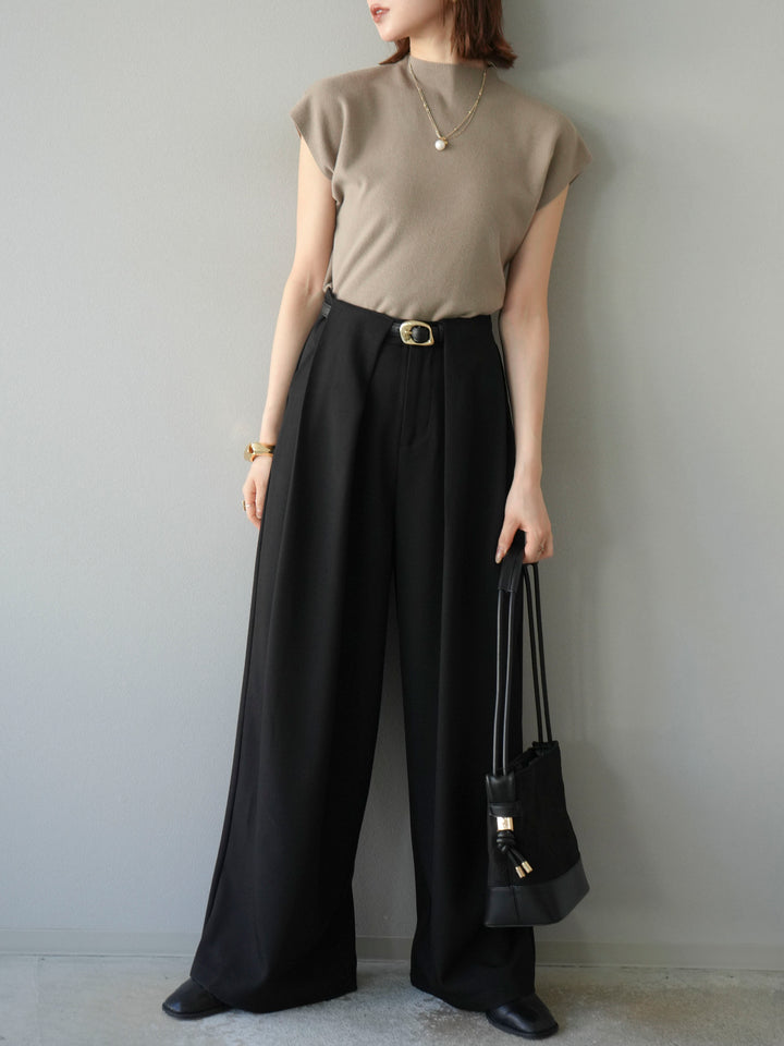 [預購] 皮帶環設計寬褲/黑色