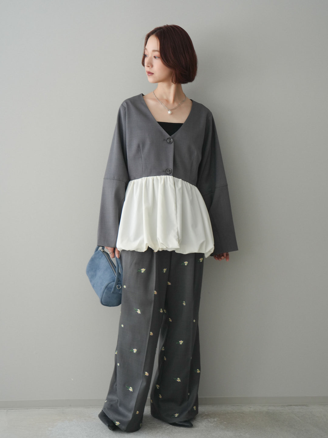[予約]フラワー刺繍タックパンツ/gray
